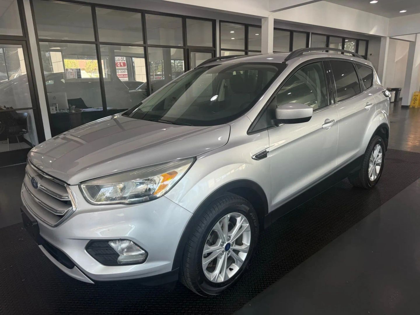 ford escape 2017 1FMCU9G92HUC88503 image ford escape 2017 1FMCU9G92HUC88503 image