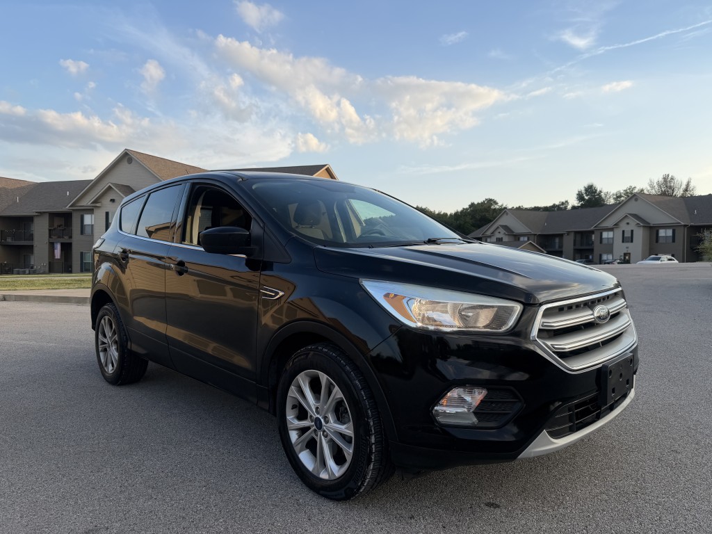 ford escape 2017 1FMCU9GD7HUD45363 image ford escape 2017 1FMCU9GD7HUD45363 image
