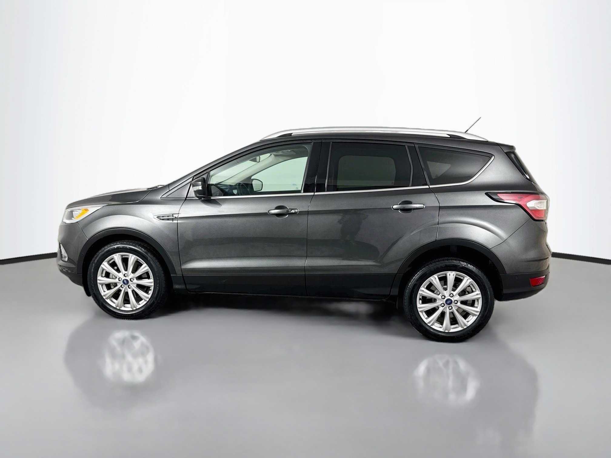 ford escape 2017 1FMCU9J97HUB89975 image ford escape 2017 1FMCU9J97HUB89975 image