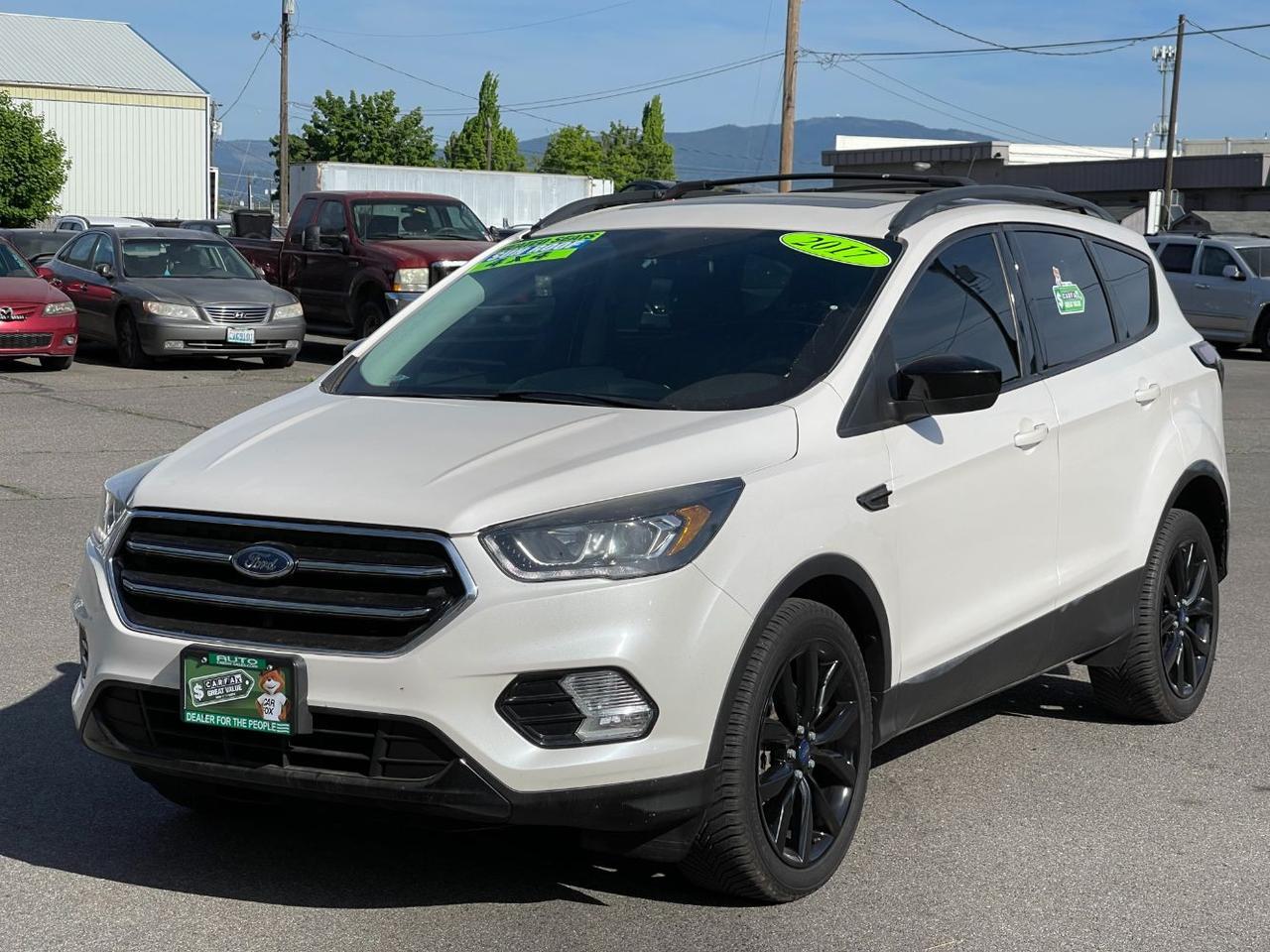 ford escape 2017 1FMCU9GD4HUF09121 image ford escape 2017 1FMCU9GD4HUF09121 image