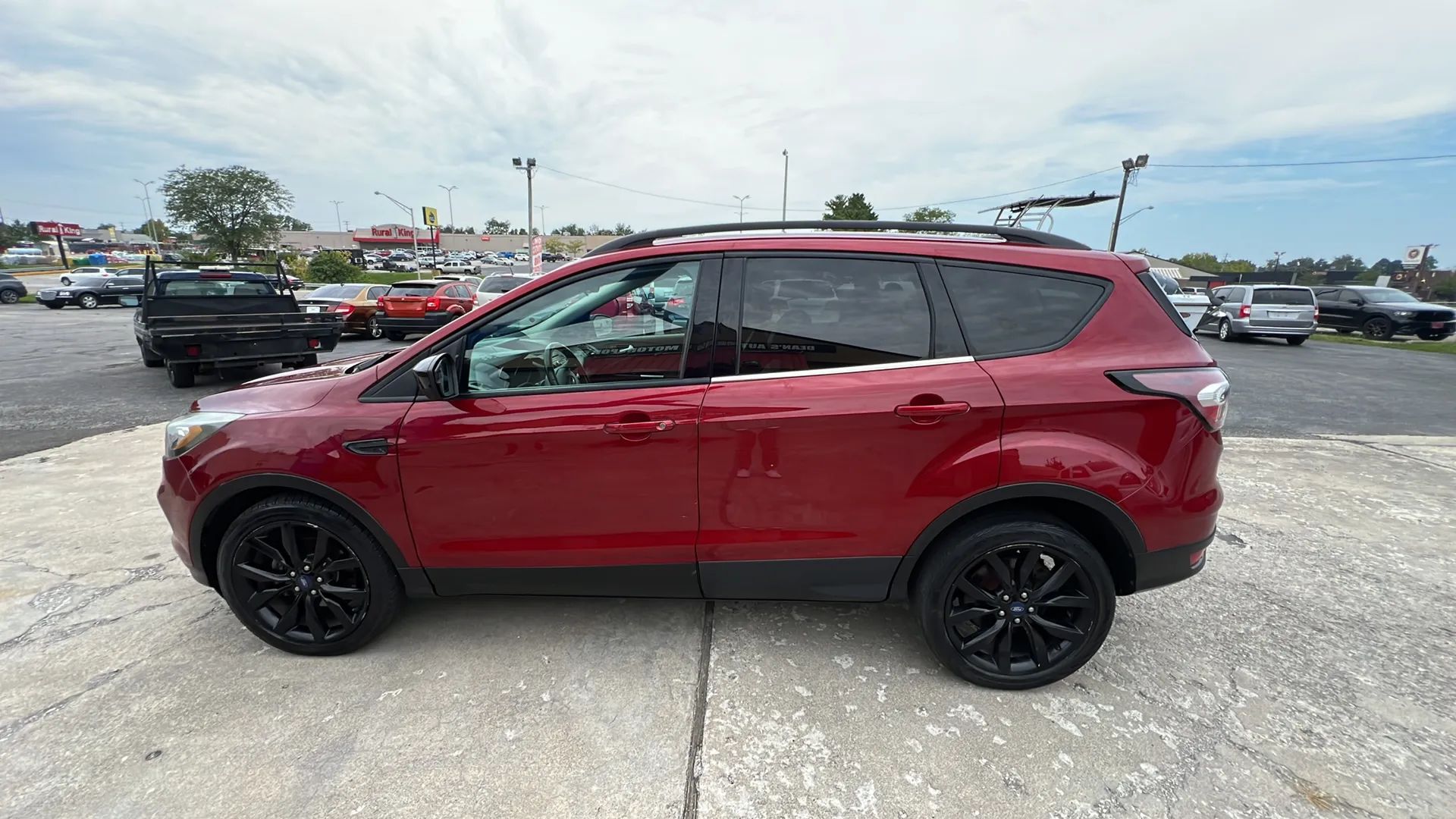 ford escape 2017 1FMCU0GD2HUC21397 image ford escape 2017 1FMCU0GD2HUC21397 image