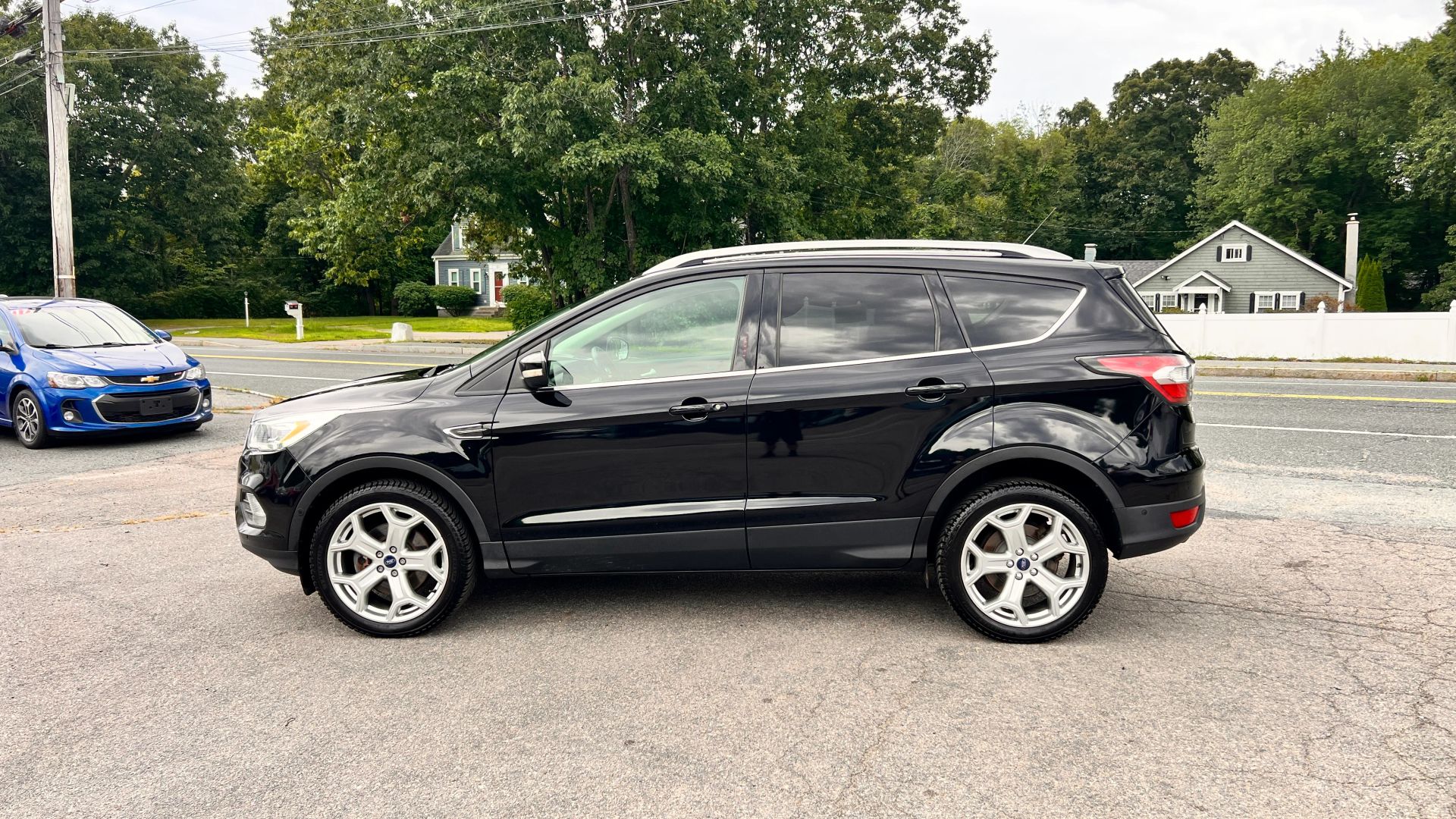 ford escape 2017 1FMCU9J95HUA97778 image ford escape 2017 1FMCU9J95HUA97778 image