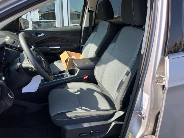 ford escape 2017 1FMCU9GD8HUB55572 image ford escape 2017 1FMCU9GD8HUB55572 image