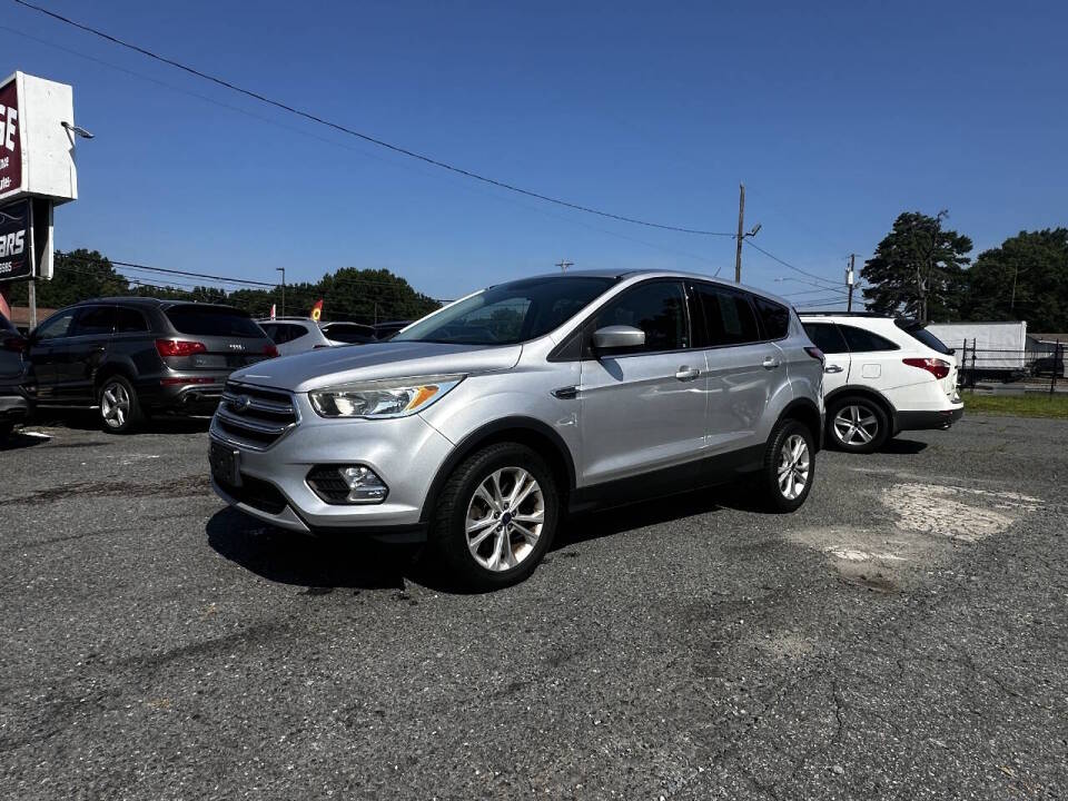ford escape 2017 1FMCU9G90HUE02370 image ford escape 2017 1FMCU9G90HUE02370 image