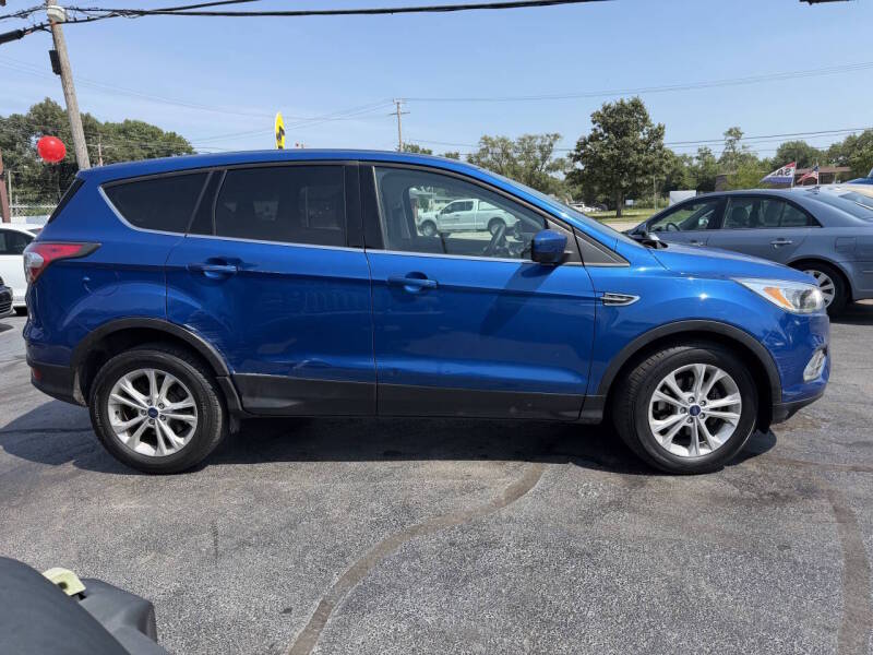 ford escape 2017 1FMCU0GD9HUA46842 image ford escape 2017 1FMCU0GD9HUA46842 image