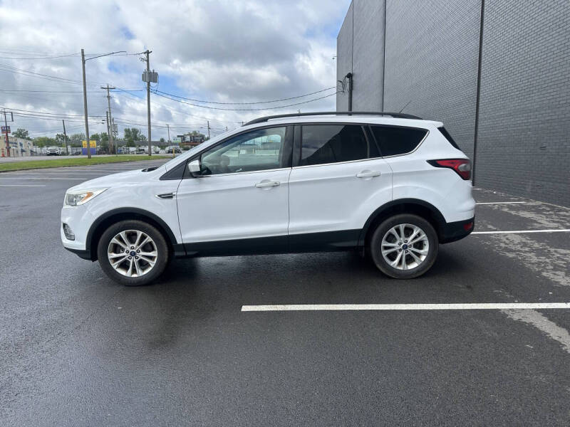 ford escape 2017 1FMCU9G96HUD85929 image ford escape 2017 1FMCU9G96HUD85929 image