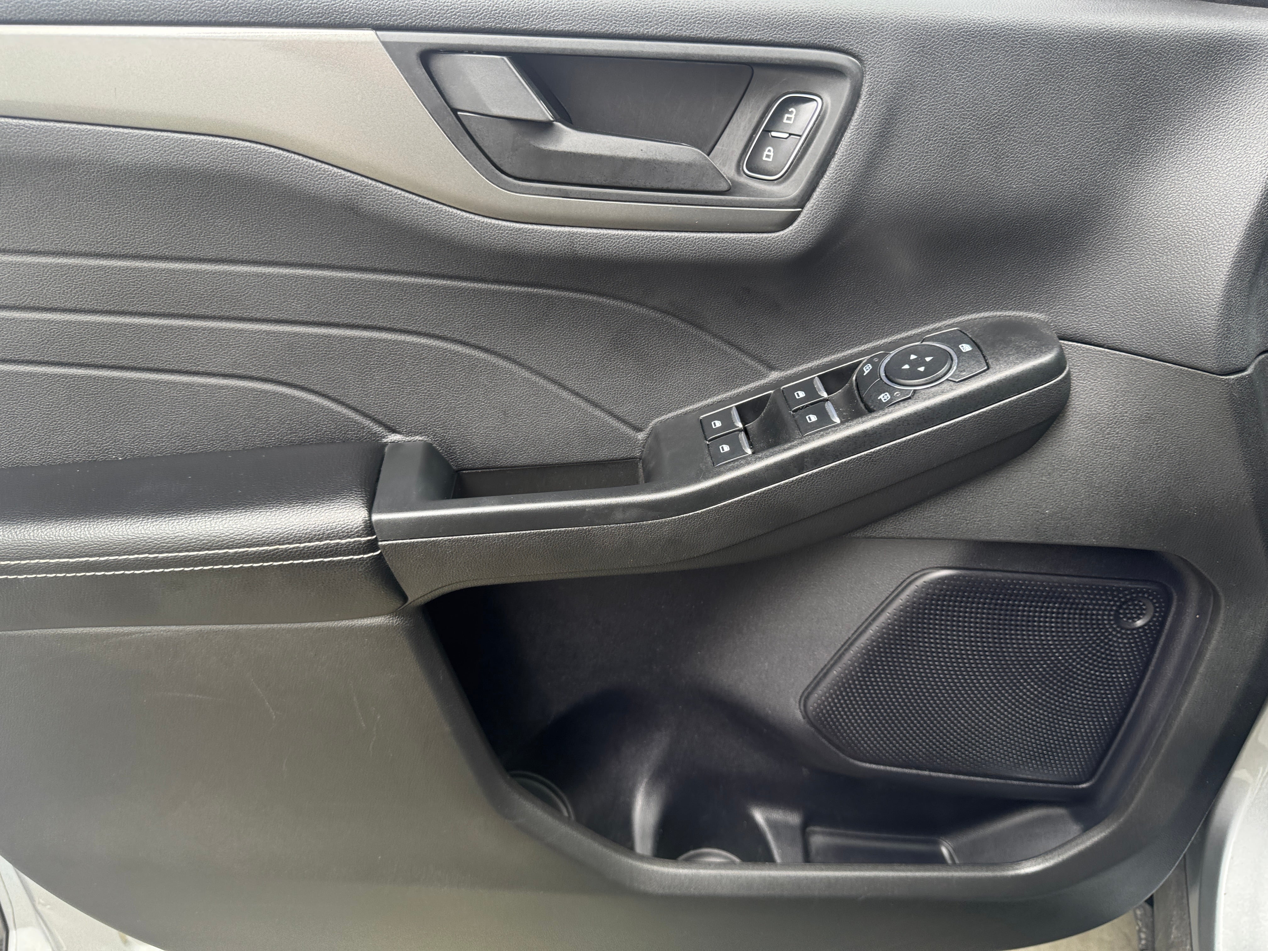 ford escape 2024 1FMCU9GN2RUB02439 image ford escape 2024 1FMCU9GN2RUB02439 image