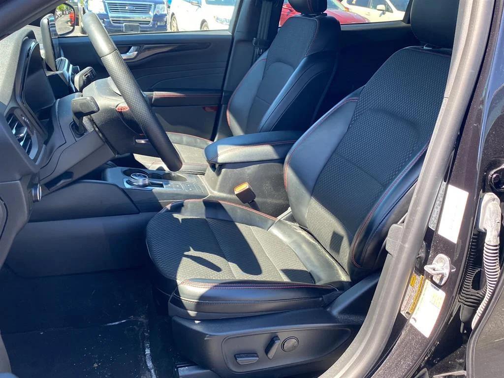 ford escape 2024 1FMCU9MN9RUA83635 image ford escape 2024 1FMCU9MN9RUA83635 image