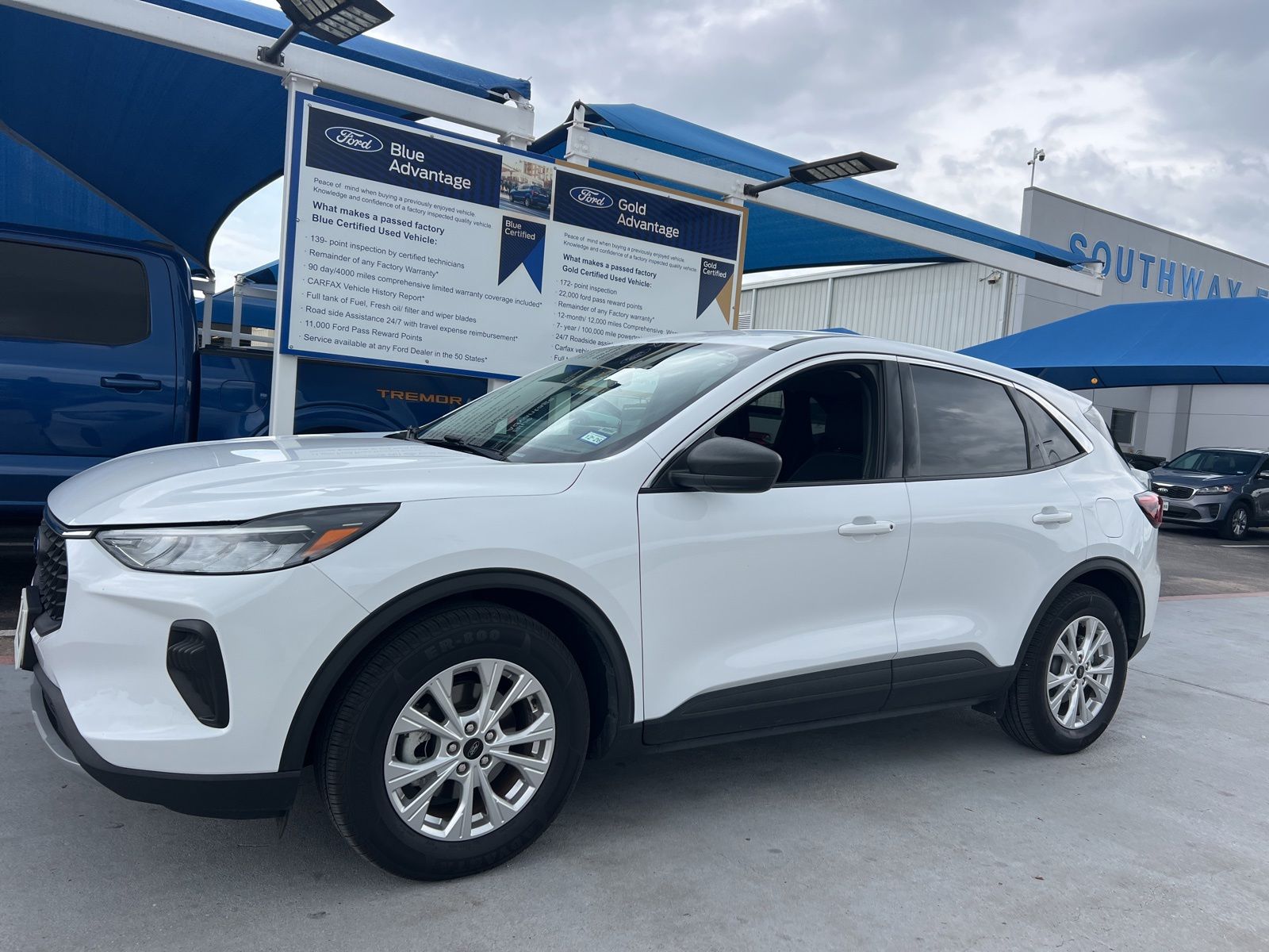 ford escape 2024 1FMCU0GN7RUA44923 image ford escape 2024 1FMCU0GN7RUA44923 image