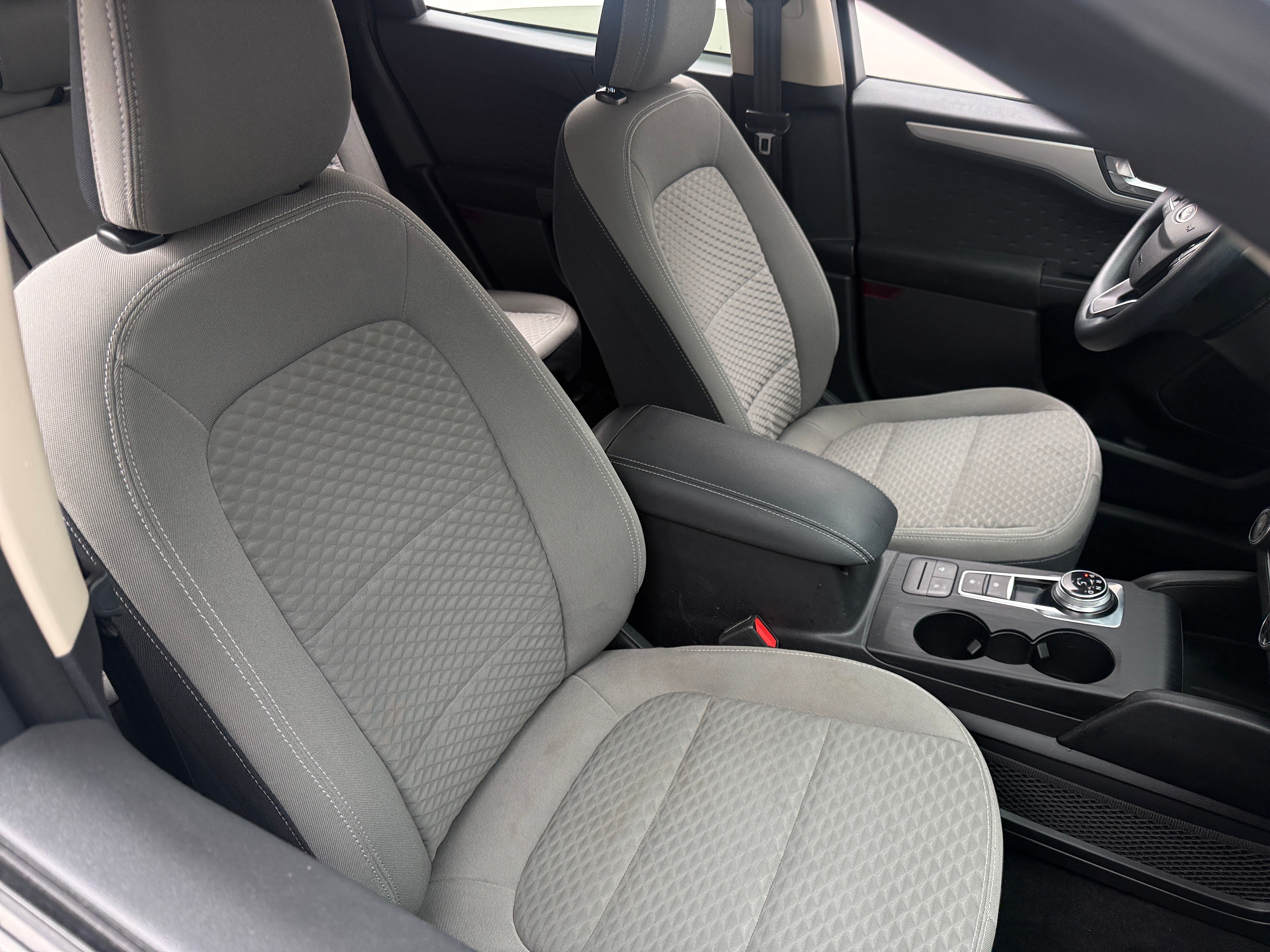 ford escape 2020 1FMCU0G62LUB29555 image ford escape 2020 1FMCU0G62LUB29555 image