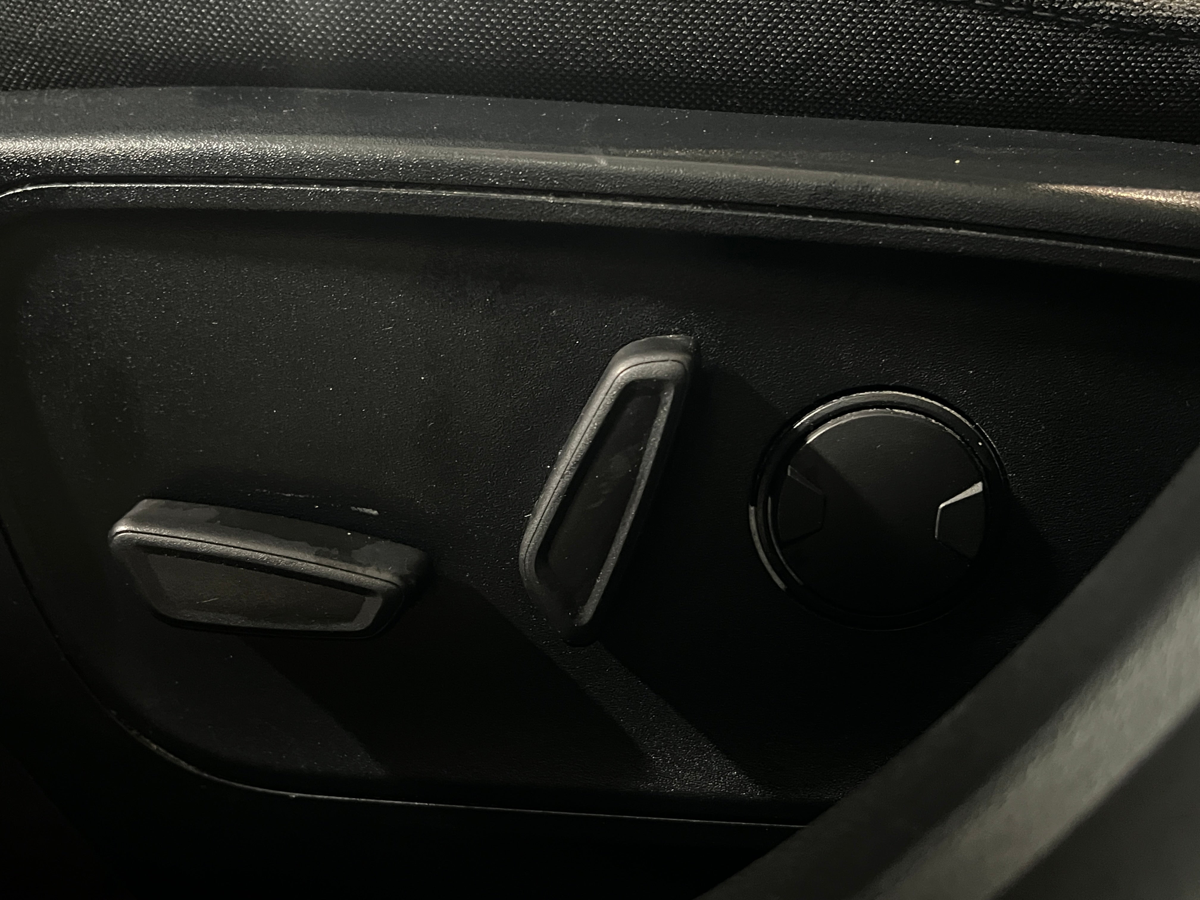 ford escape 2020 1FMCU9G68LUC33570 image ford escape 2020 1FMCU9G68LUC33570 image