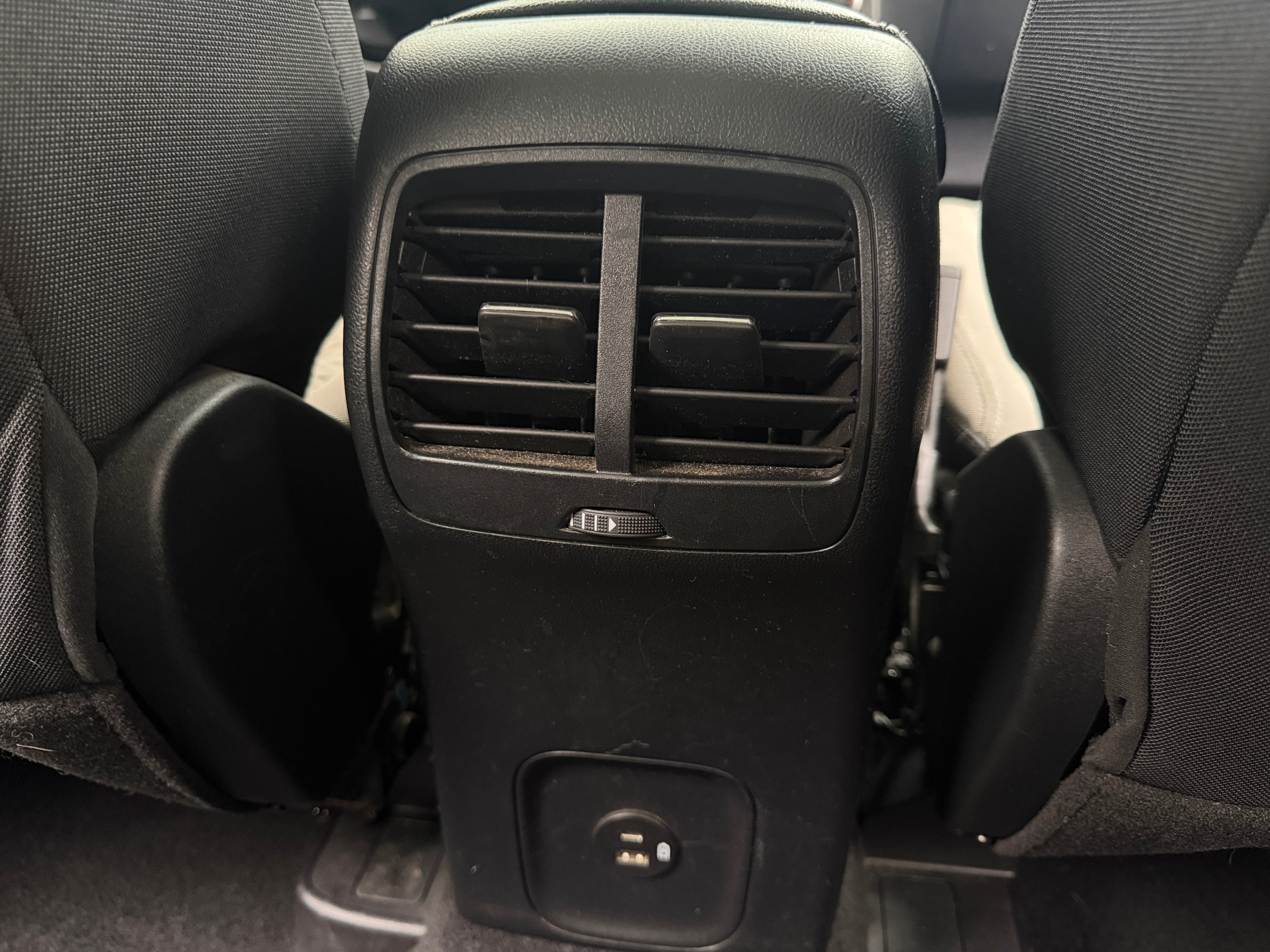 ford escape 2020 1FMCU9G63LUC07412 image ford escape 2020 1FMCU9G63LUC07412 image