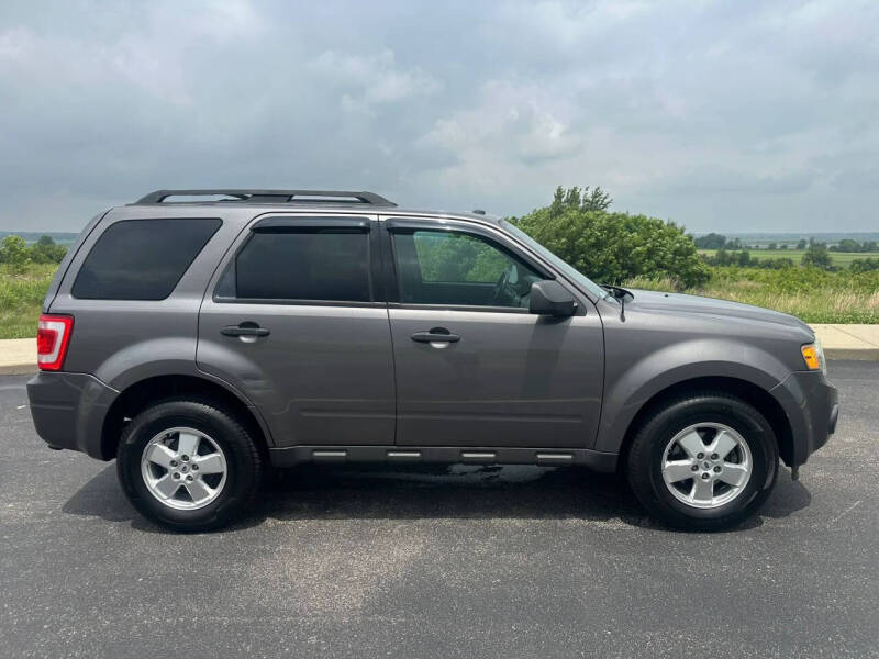 ford escape 2011 1FMCU0DG4BKC16932 image ford escape 2011 1FMCU0DG4BKC16932 image