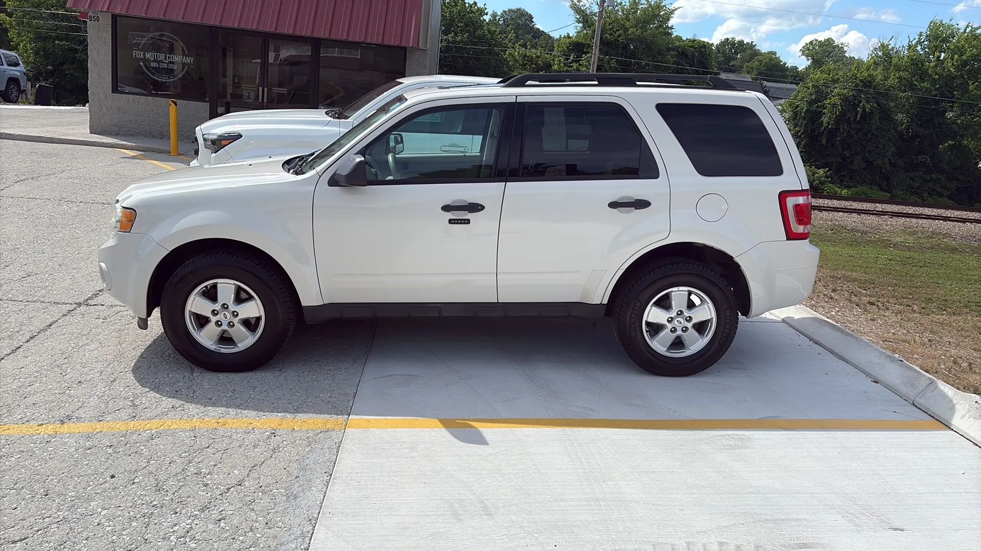 ford escape 2011 1FMCU0DG7BKC09120 image ford escape 2011 1FMCU0DG7BKC09120 image