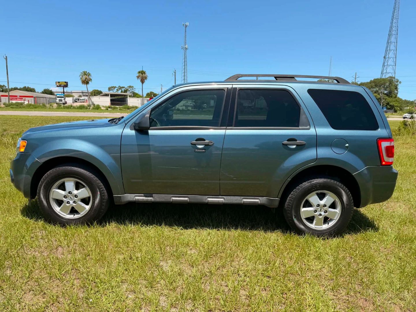 ford escape 2010 1FMCU0DG9AKA08639 image ford escape 2010 1FMCU0DG9AKA08639 image