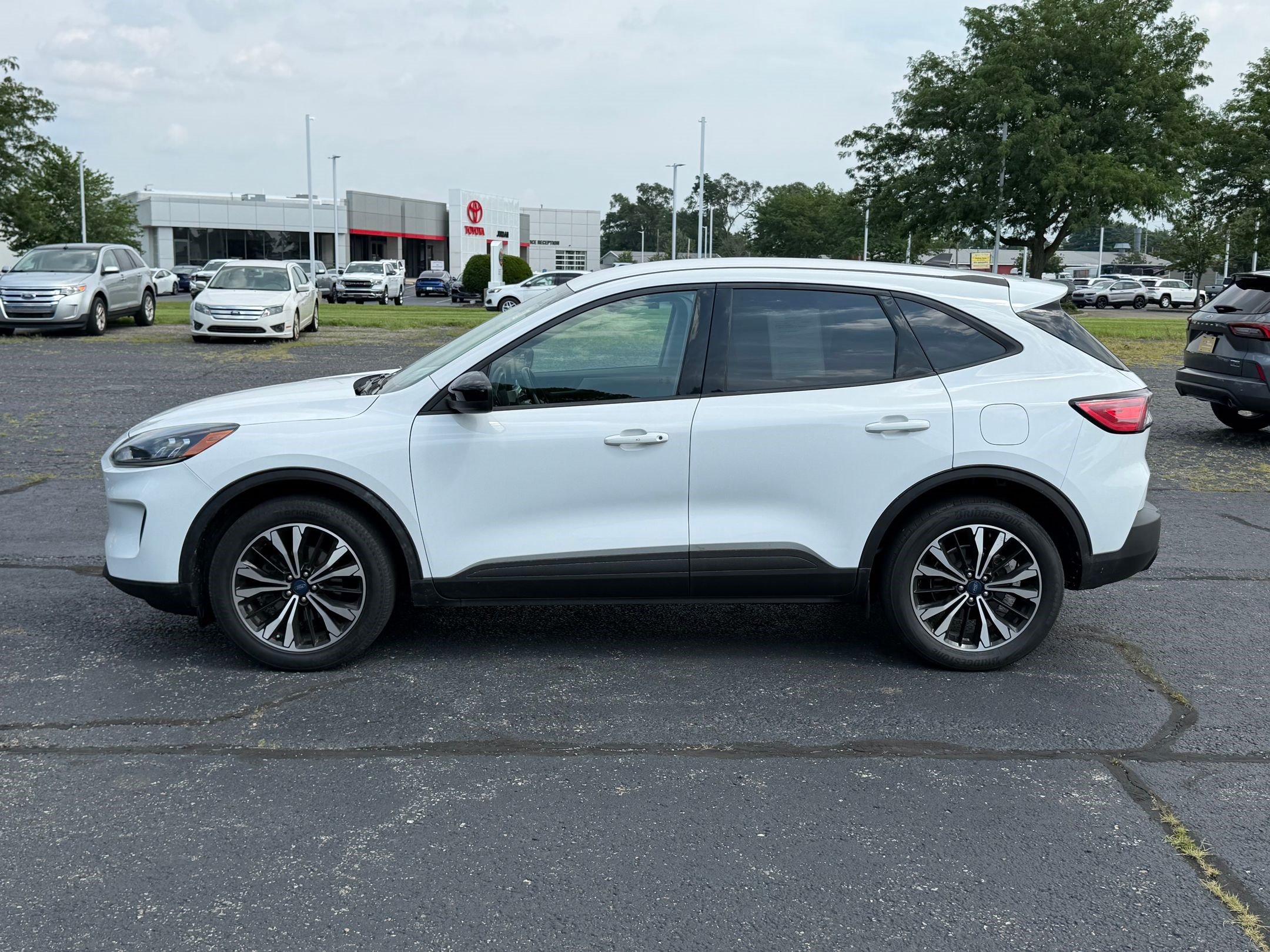 ford escape 2022 1FMCU9G65NUB34367 image ford escape 2022 1FMCU9G65NUB34367 image
