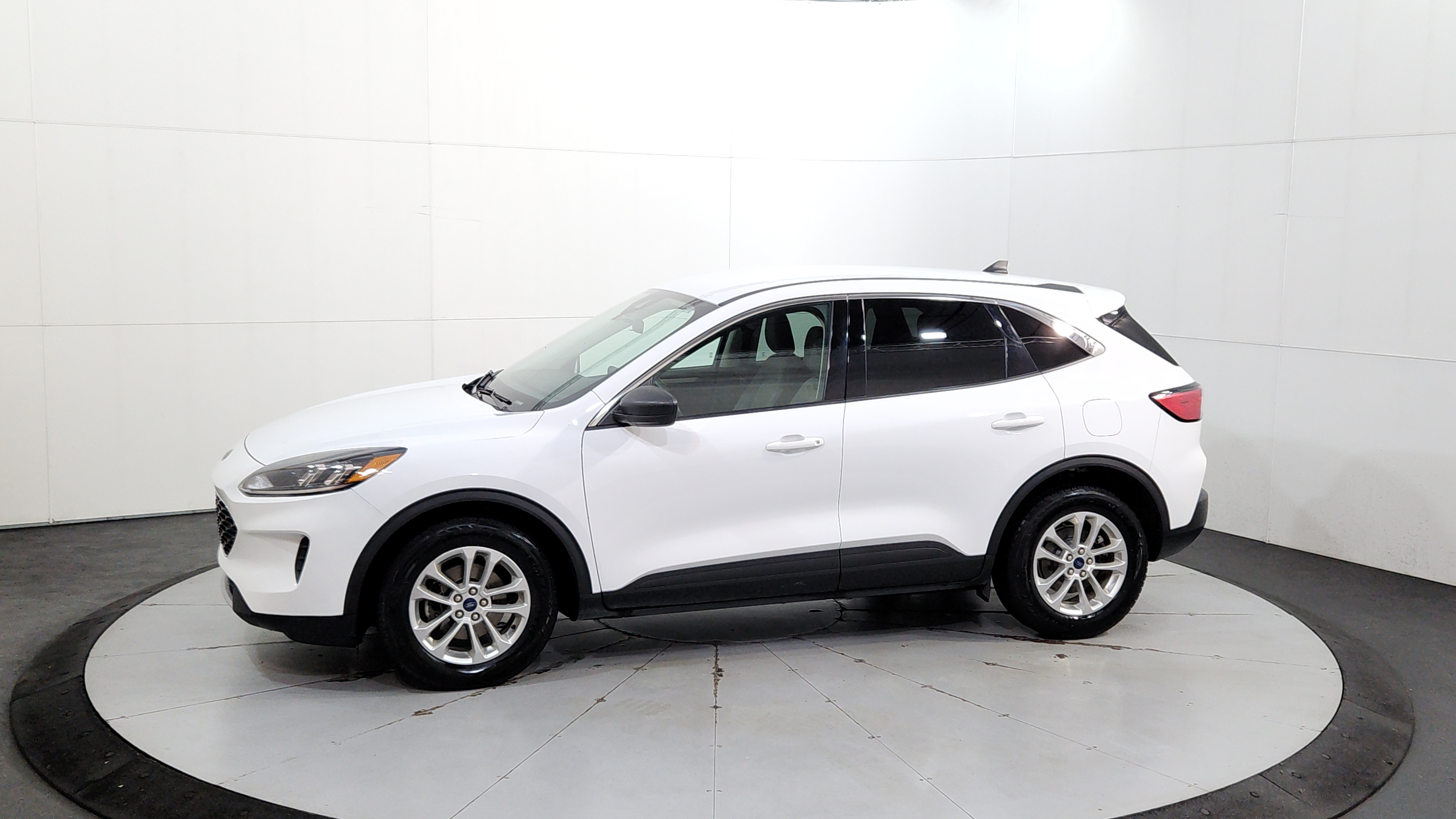ford escape 2022 1FMCU0G64NUB53469 image ford escape 2022 1FMCU0G64NUB53469 image