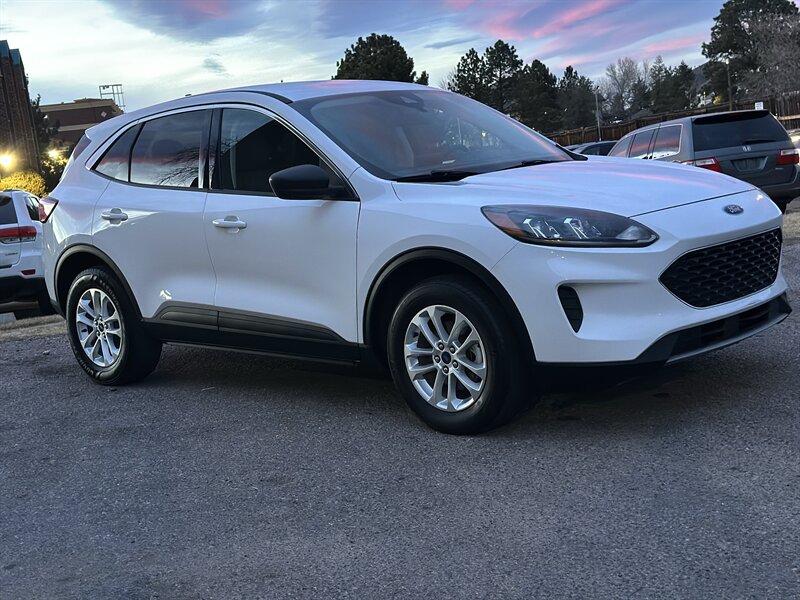 ford escape 2022 1FMCU9G64NUB13073 image ford escape 2022 1FMCU9G64NUB13073 image