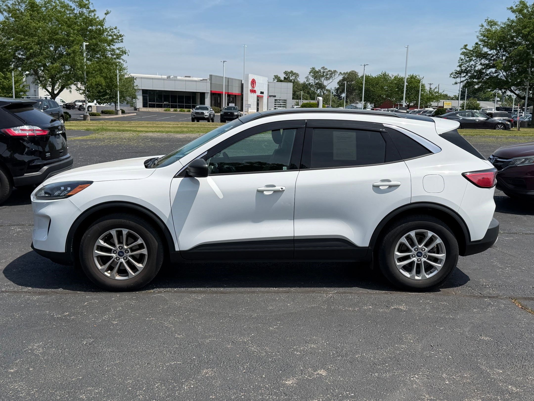 ford escape 2022 1FMCU9G69NUB44724 image ford escape 2022 1FMCU9G69NUB44724 image