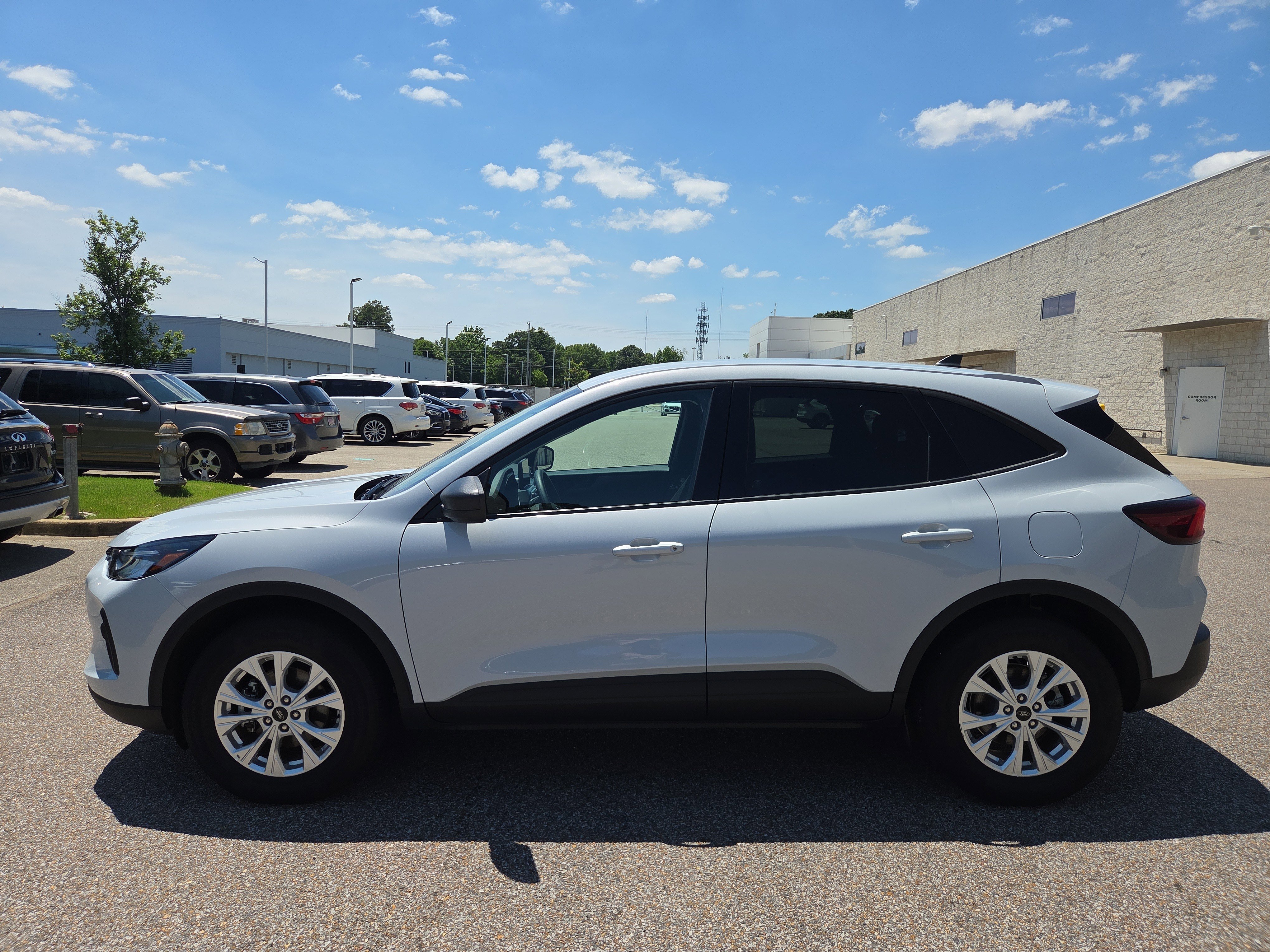 ford escape 2025 1FMCU9GN2SUA87561 image ford escape 2025 1FMCU9GN2SUA87561 image