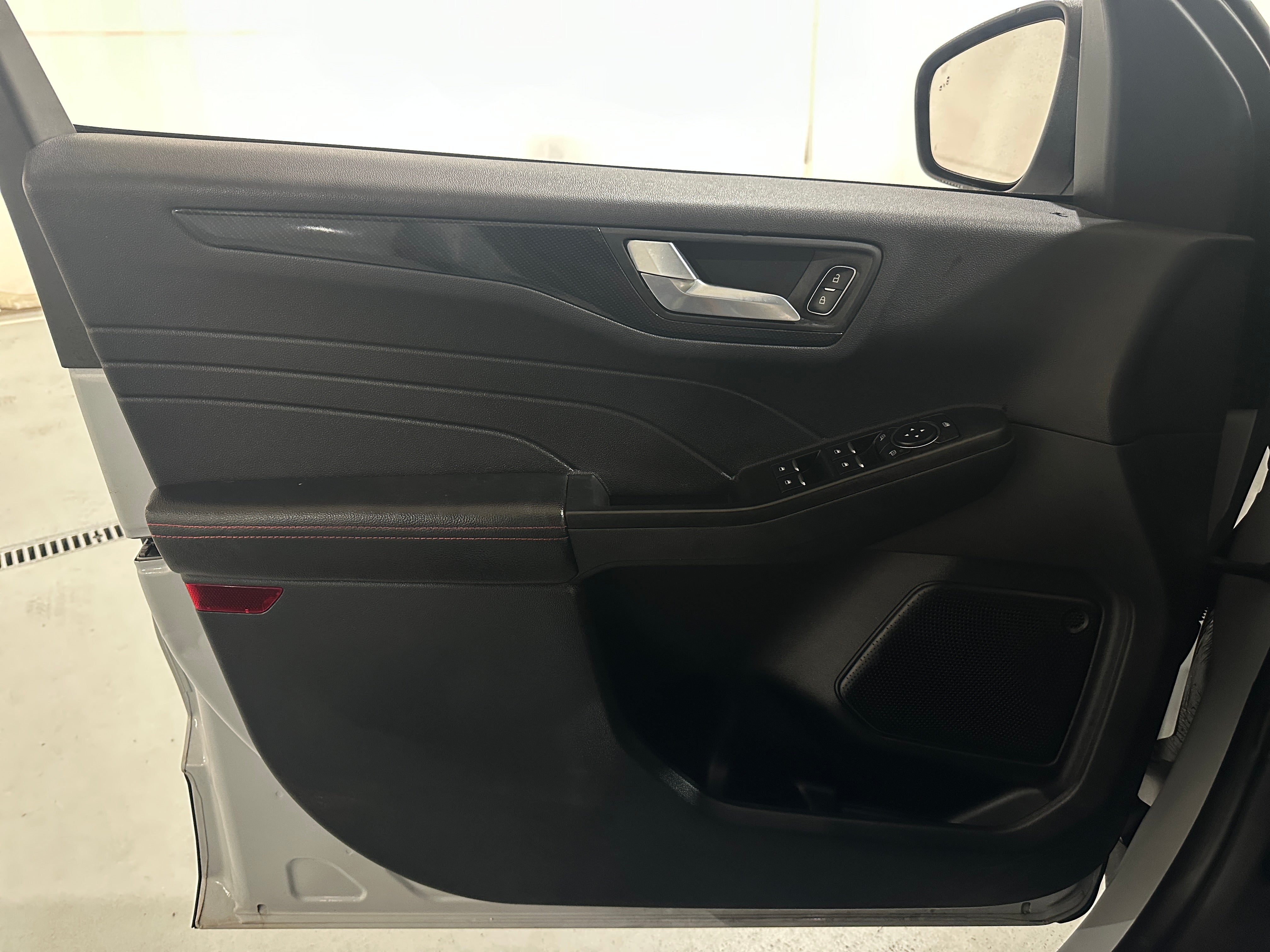 ford escape 2025 1FMCU0MN8SUA09897 image ford escape 2025 1FMCU0MN8SUA09897 image
