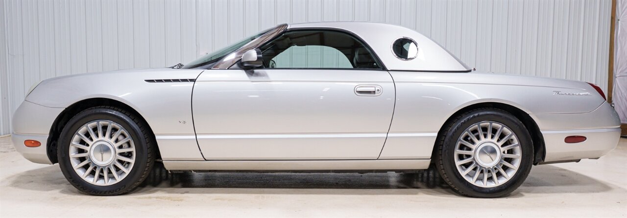 ford thunderbird 2004 1FAHP60A84Y106235 image ford thunderbird 2004 1FAHP60A84Y106235 image