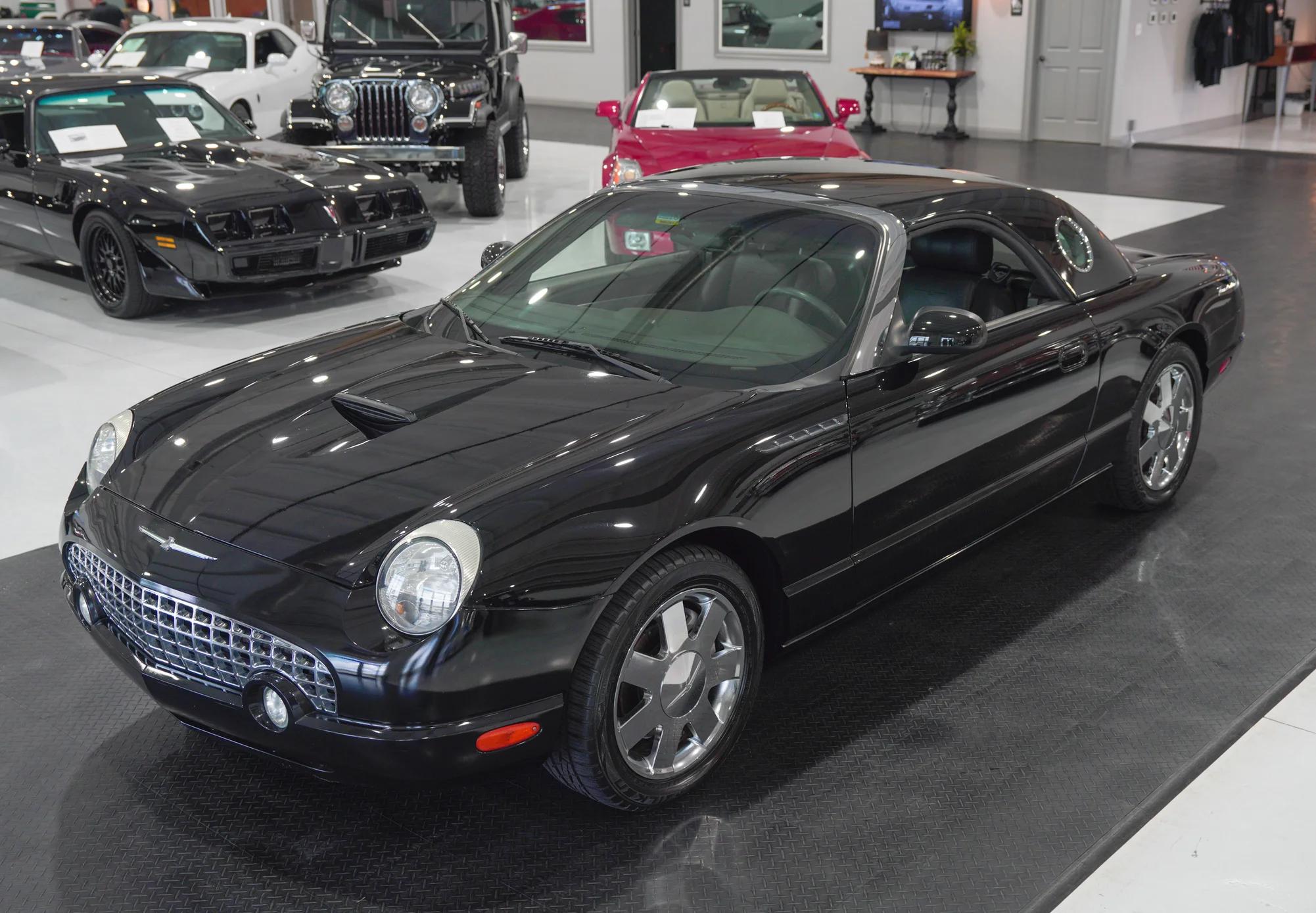 ford thunderbird 2002 1FAHP60A72Y122018 image ford thunderbird 2002 1FAHP60A72Y122018 image