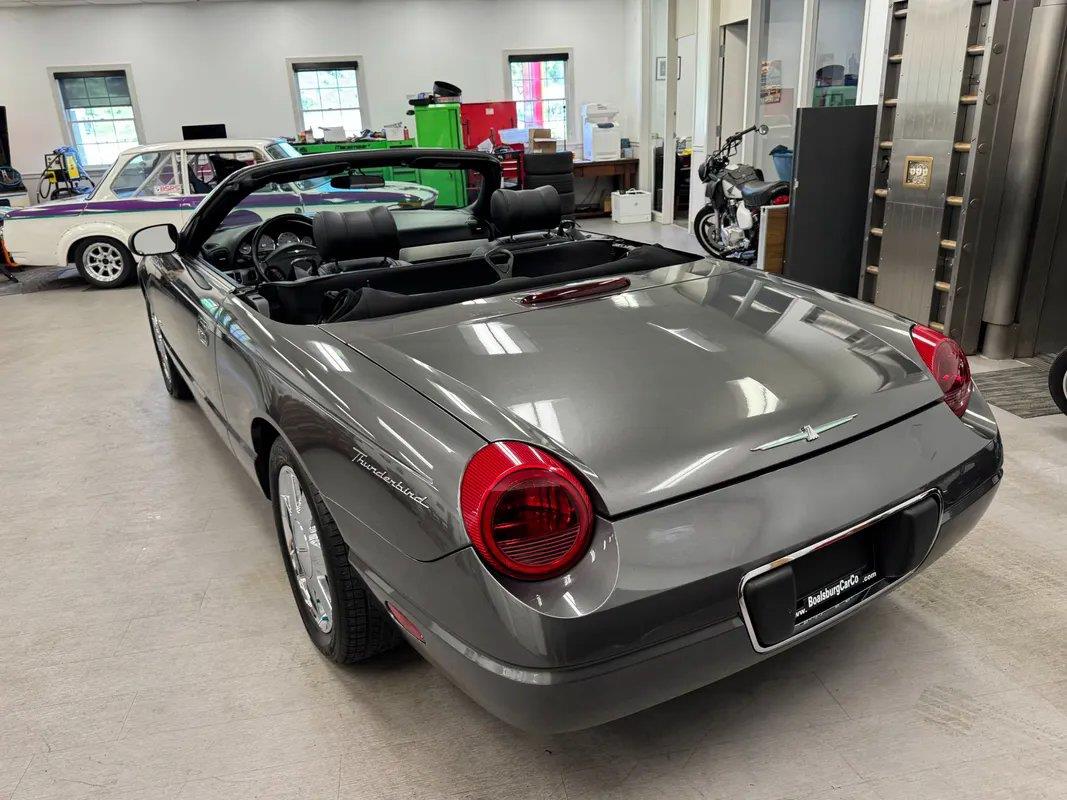 ford thunderbird 2003 1FAHP60A13Y101022 image ford thunderbird 2003 1FAHP60A13Y101022 image