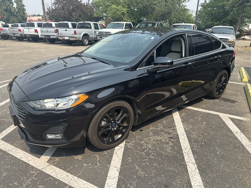 ford fusion 2019 3FA6P0HD3KR134927 image ford fusion 2019 3FA6P0HD3KR134927 image