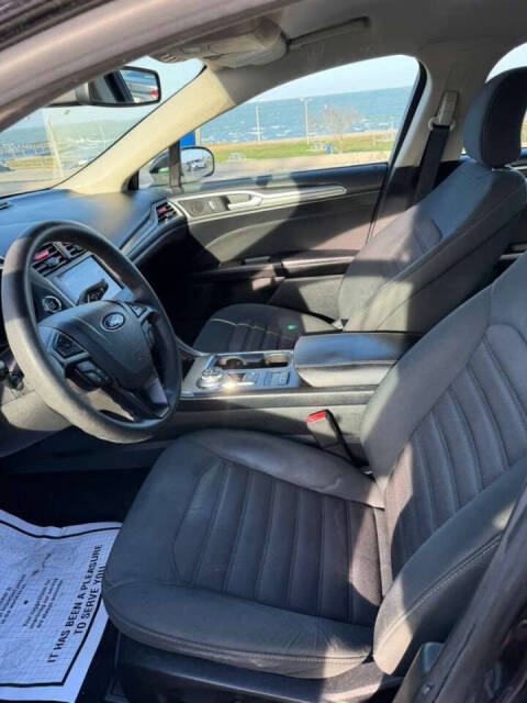 ford fusion 2019 3FA6P0HD9KR148590 image ford fusion 2019 3FA6P0HD9KR148590 image