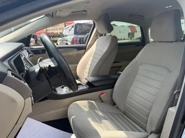 ford fusion 2019 3FA6P0HD5KR282786 image ford fusion 2019 3FA6P0HD5KR282786 image