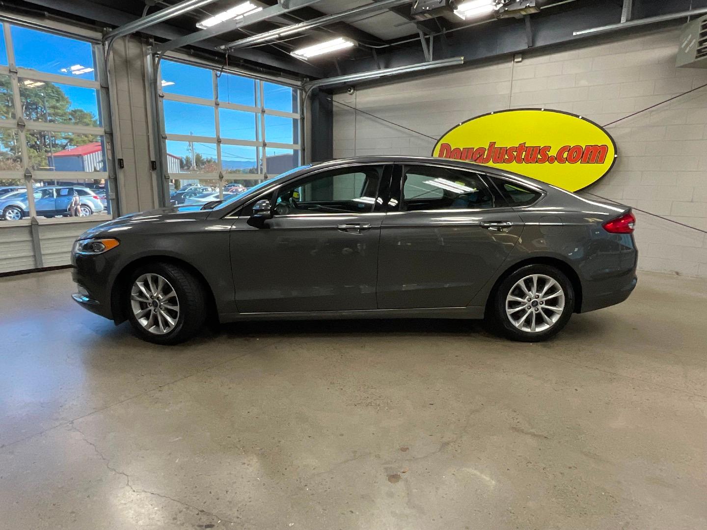 ford fusion 2017 3FA6P0HD2HR259104 image ford fusion 2017 3FA6P0HD2HR259104 image