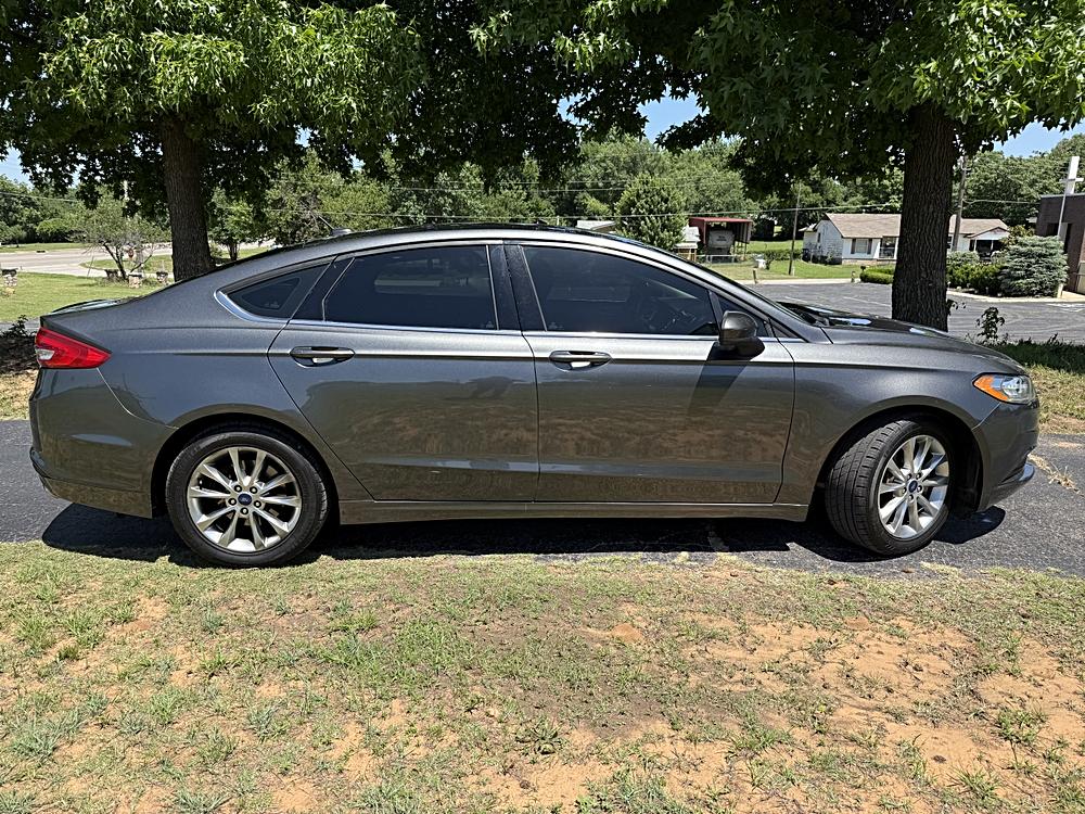 ford fusion 2017 3FA6P0H74HR319250 image ford fusion 2017 3FA6P0H74HR319250 image