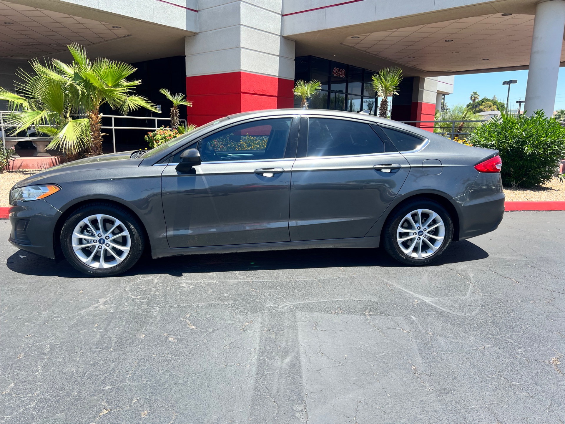ford fusion 2020 3FA6P0HD3LR235094 image ford fusion 2020 3FA6P0HD3LR235094 image