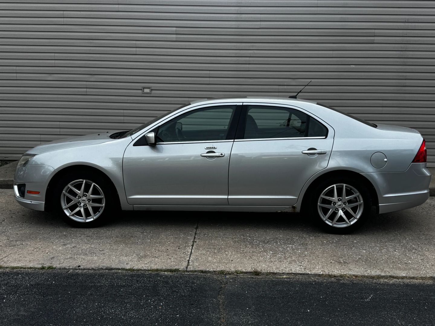 ford fusion 2010 3FAHP0CG8AR139484 image ford fusion 2010 3FAHP0CG8AR139484 image