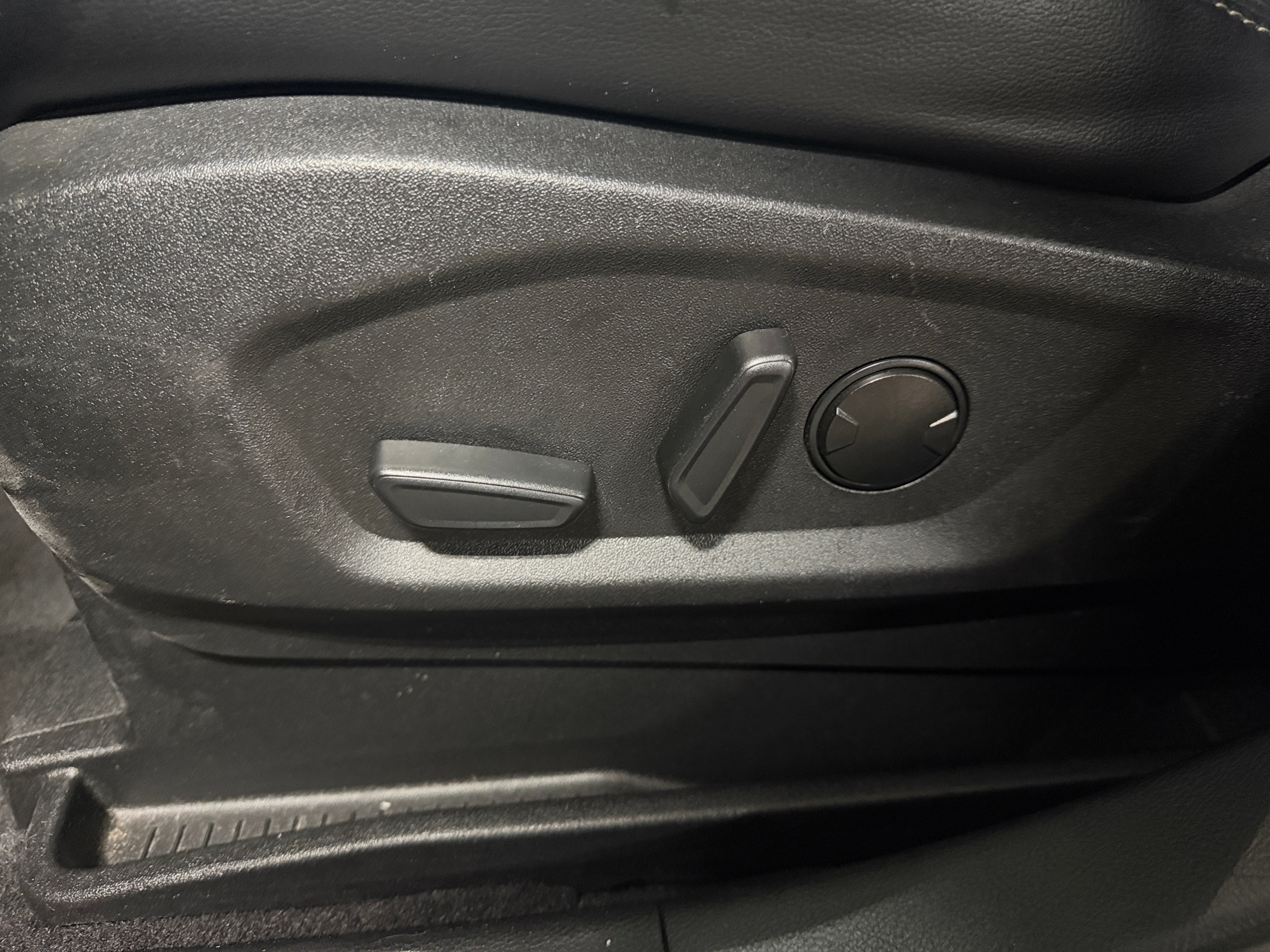 ford edge 2023 2FMPK4J9XPBA25800 image ford edge 2023 2FMPK4J9XPBA25800 image