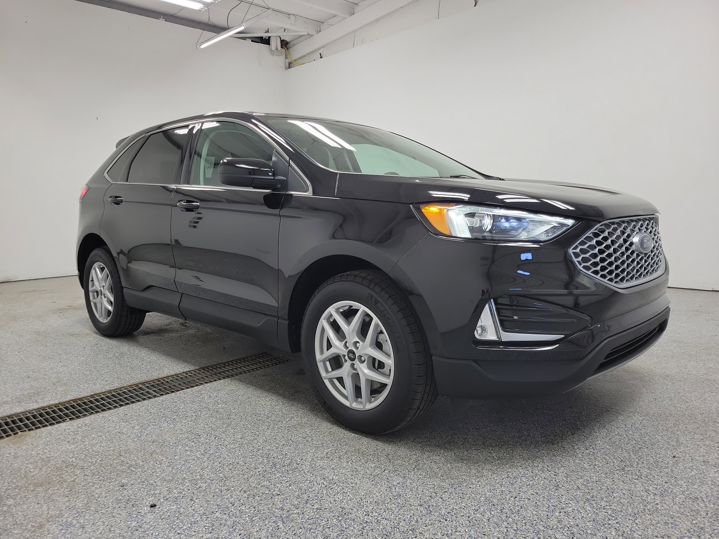 ford edge 2024 2FMPK4J96RBB12595 image ford edge 2024 2FMPK4J96RBB12595 image