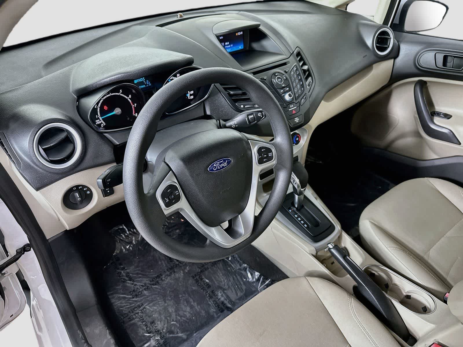 ford fiesta 2018 3FADP4BJ7JM126824 image ford fiesta 2018 3FADP4BJ7JM126824 image