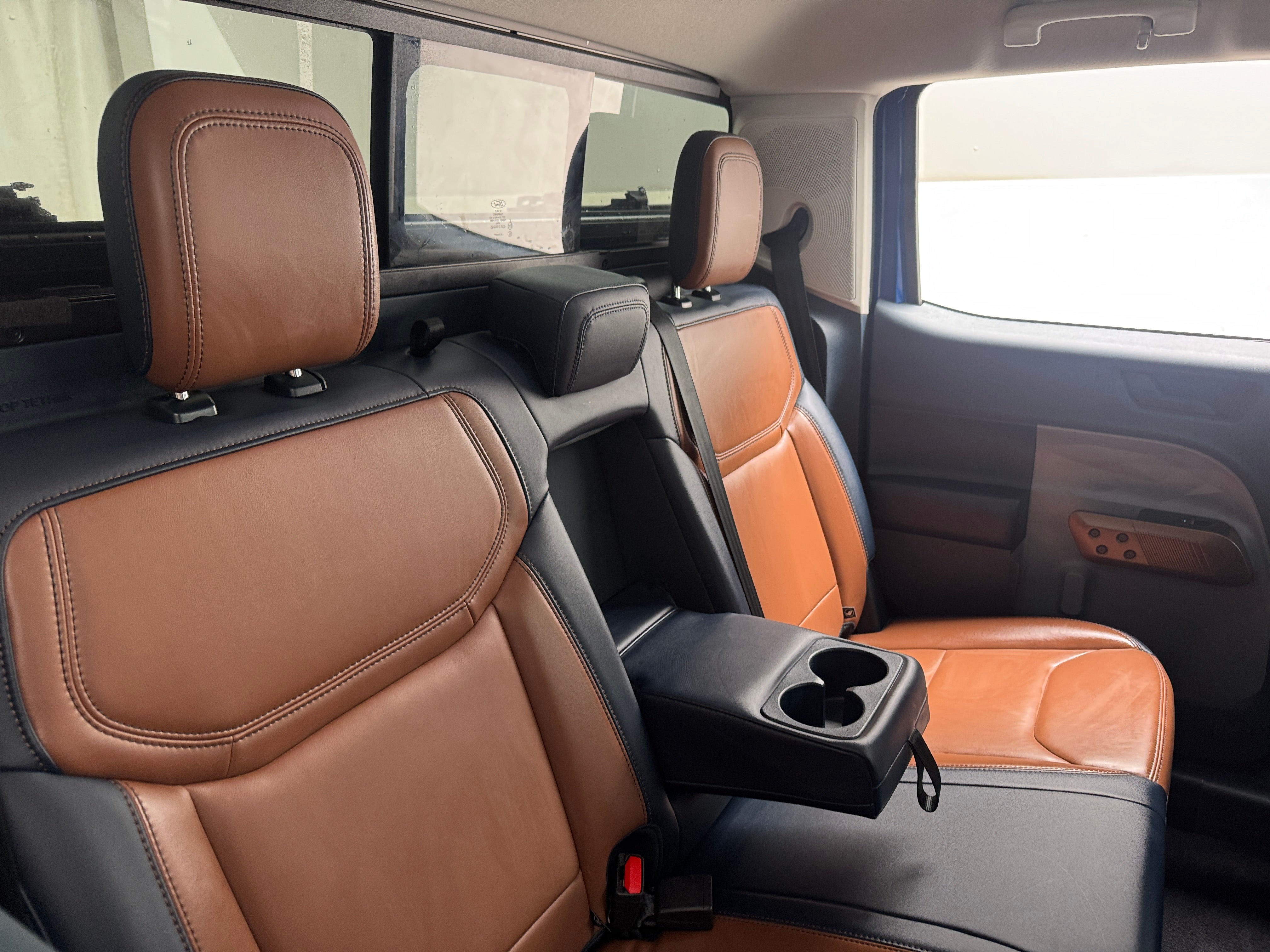 ford maverick 2023 3FTTW8E3XPRA32073 image