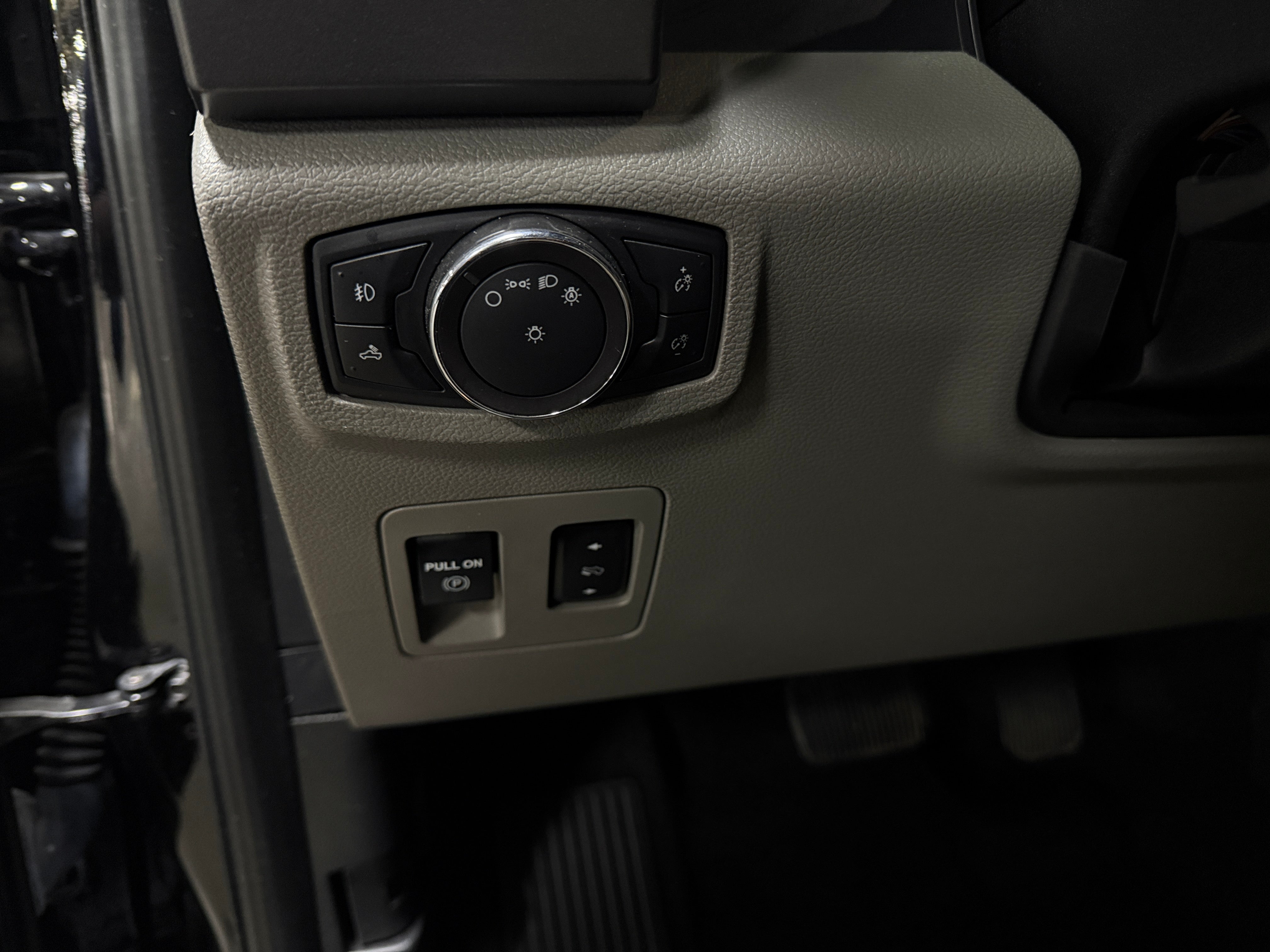 ford f-150 2019 1FTEW1E51KFB12126 image ford f-150 2019 1FTEW1E51KFB12126 image