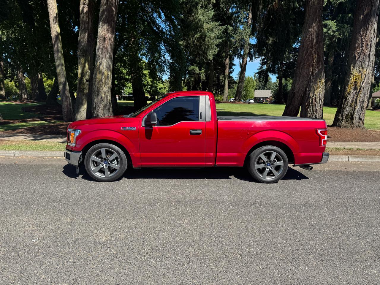 ford f-150 2018 1FTMF1C52JKD23050 image ford f-150 2018 1FTMF1C52JKD23050 image