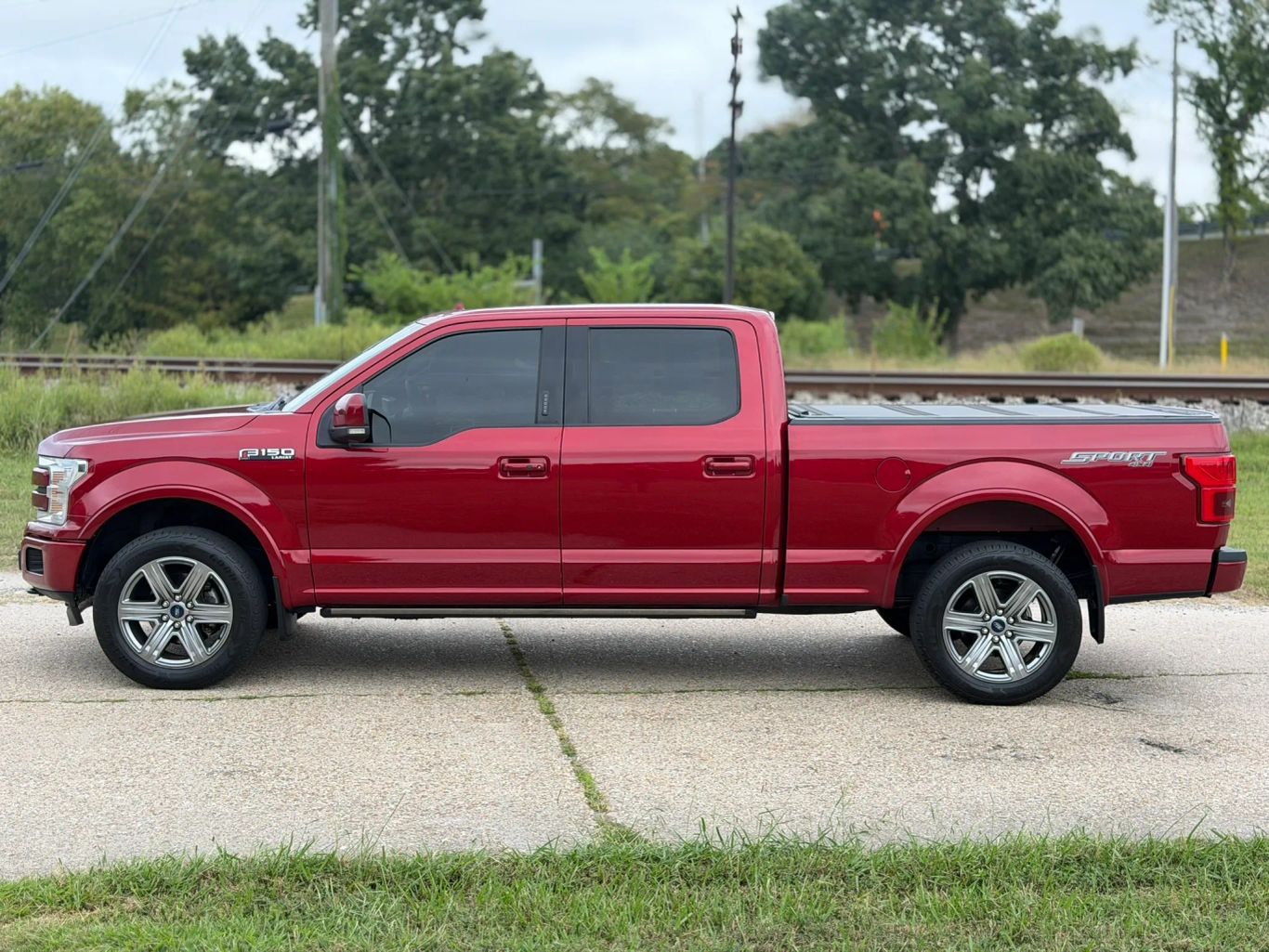 ford f-150 2018 1FTFW1EG9JFB92232 image