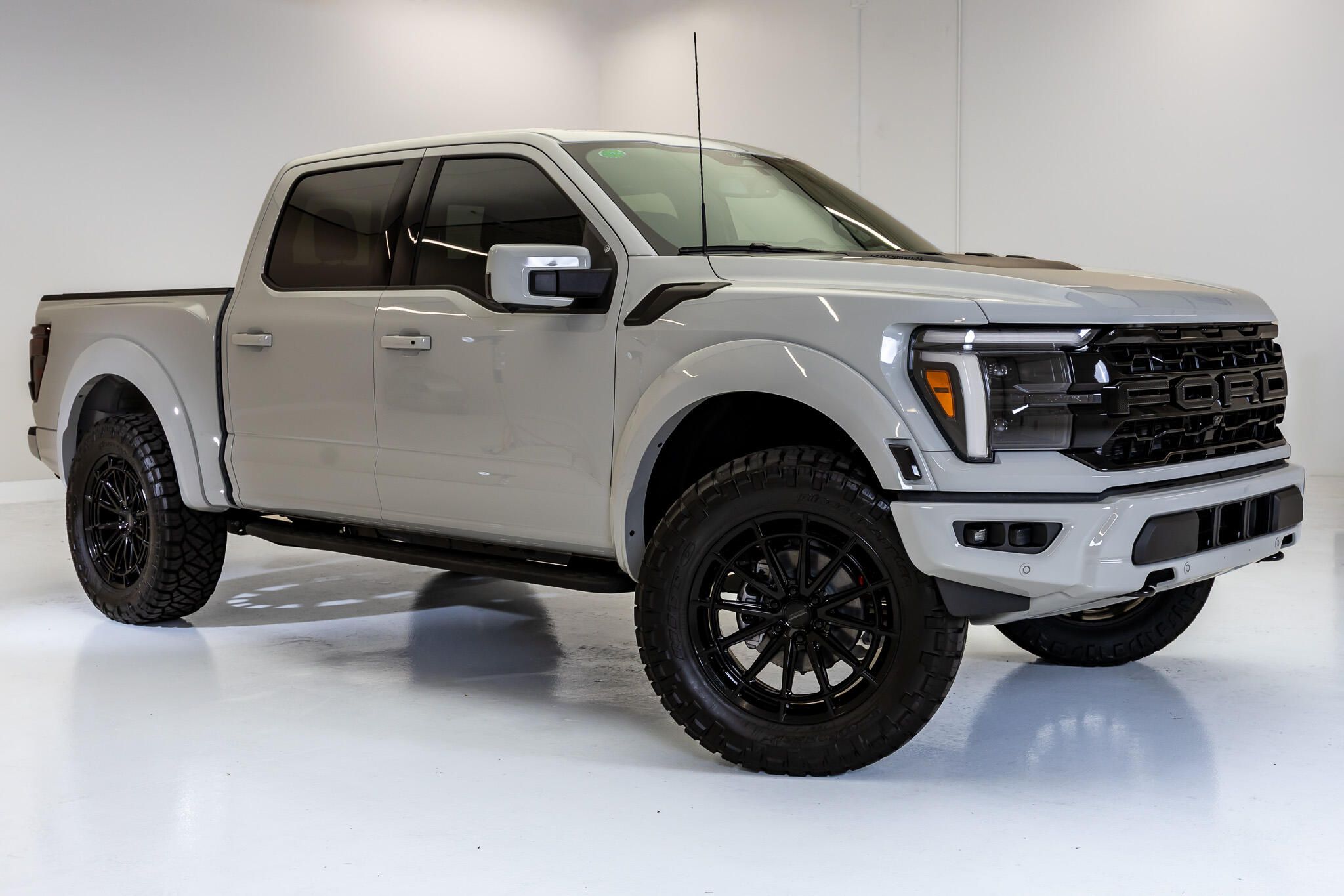 ford f-150 2026 1FTFW1RG3TFB05518 image ford f-150 2026 1FTFW1RG3TFB05518 image