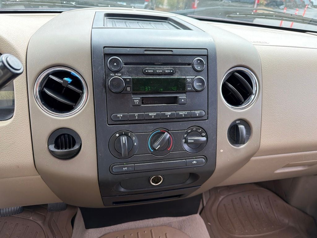 ford f-150 2004 1FTRW12W64KC05829 image ford f-150 2004 1FTRW12W64KC05829 image