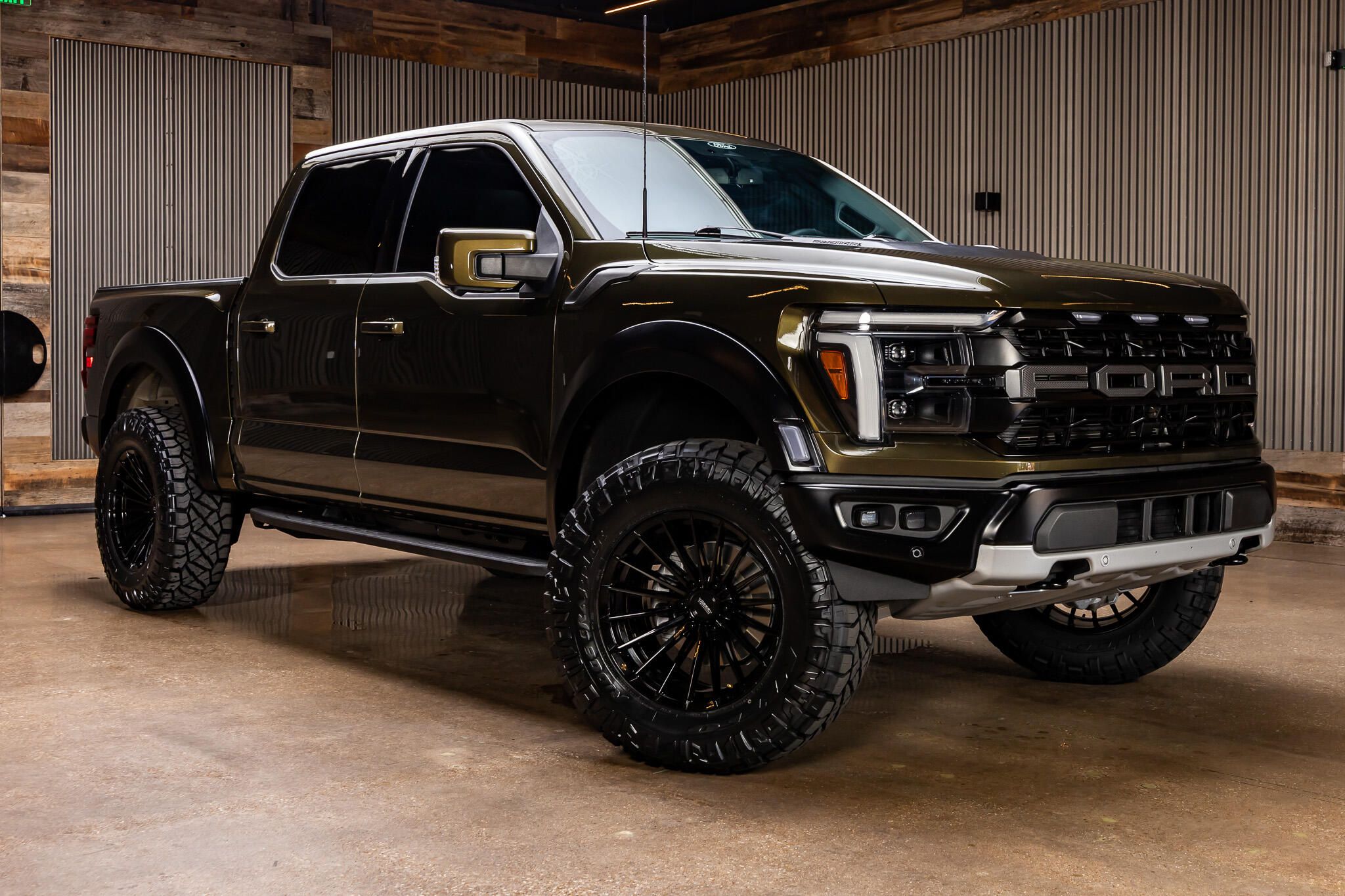 ford f-150 2024 1FTFW1RG9RFC10427 image ford f-150 2024 1FTFW1RG9RFC10427 image