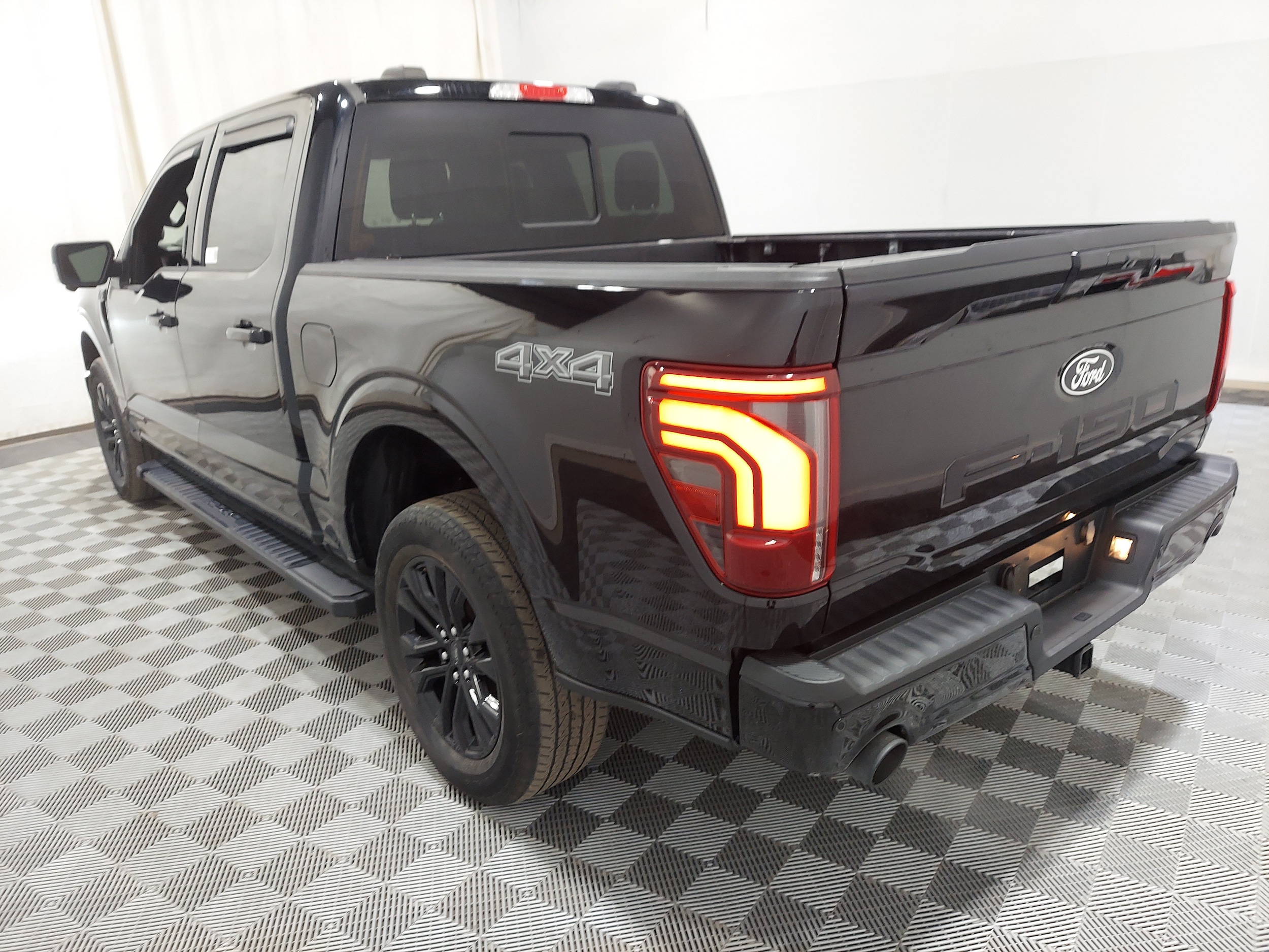 ford f-150 2024 1FTFW5LD8RFA30071 image ford f-150 2024 1FTFW5LD8RFA30071 image