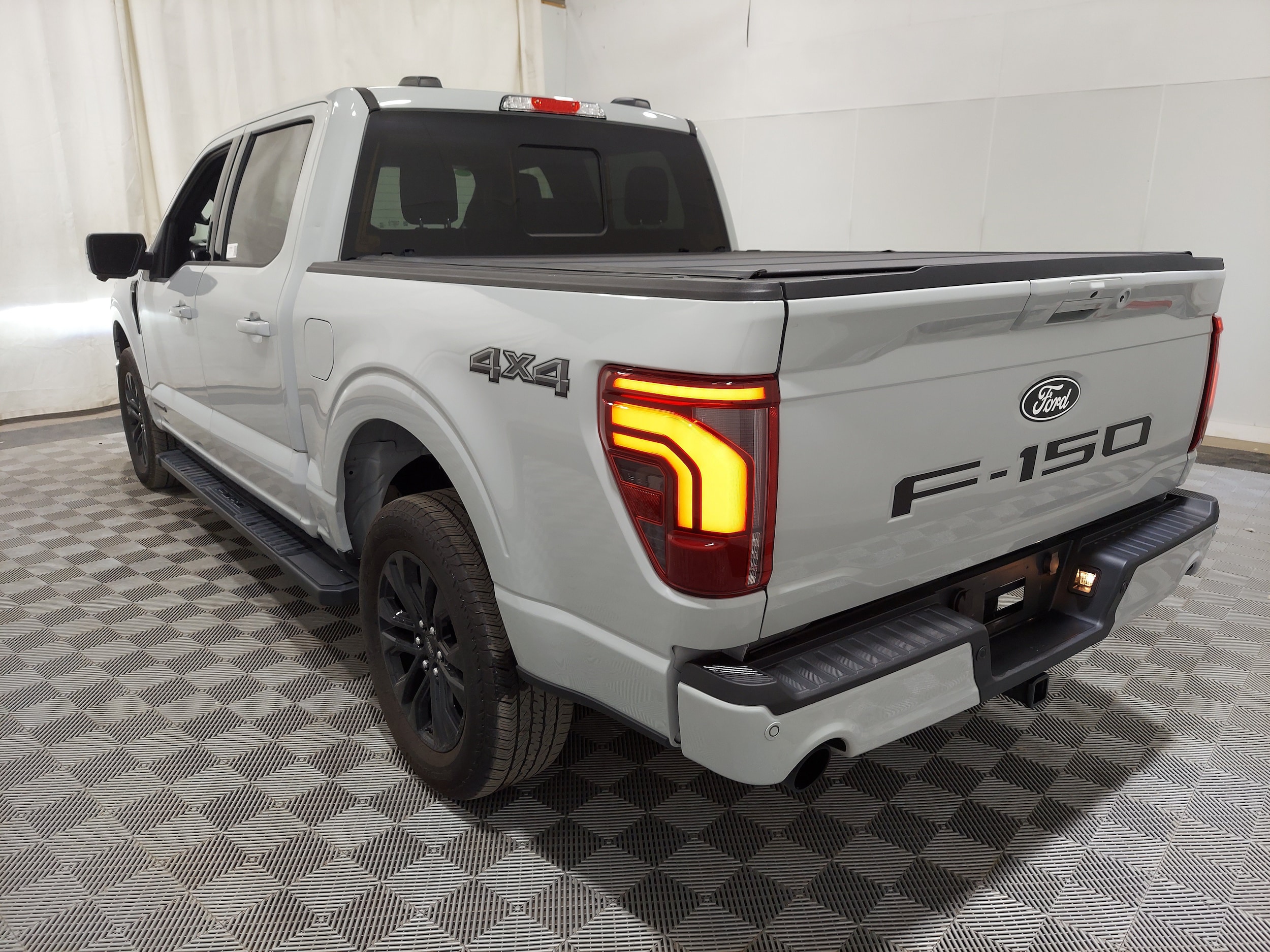 ford f-150 2024 1FTFW5LD2RFA70890 image ford f-150 2024 1FTFW5LD2RFA70890 image