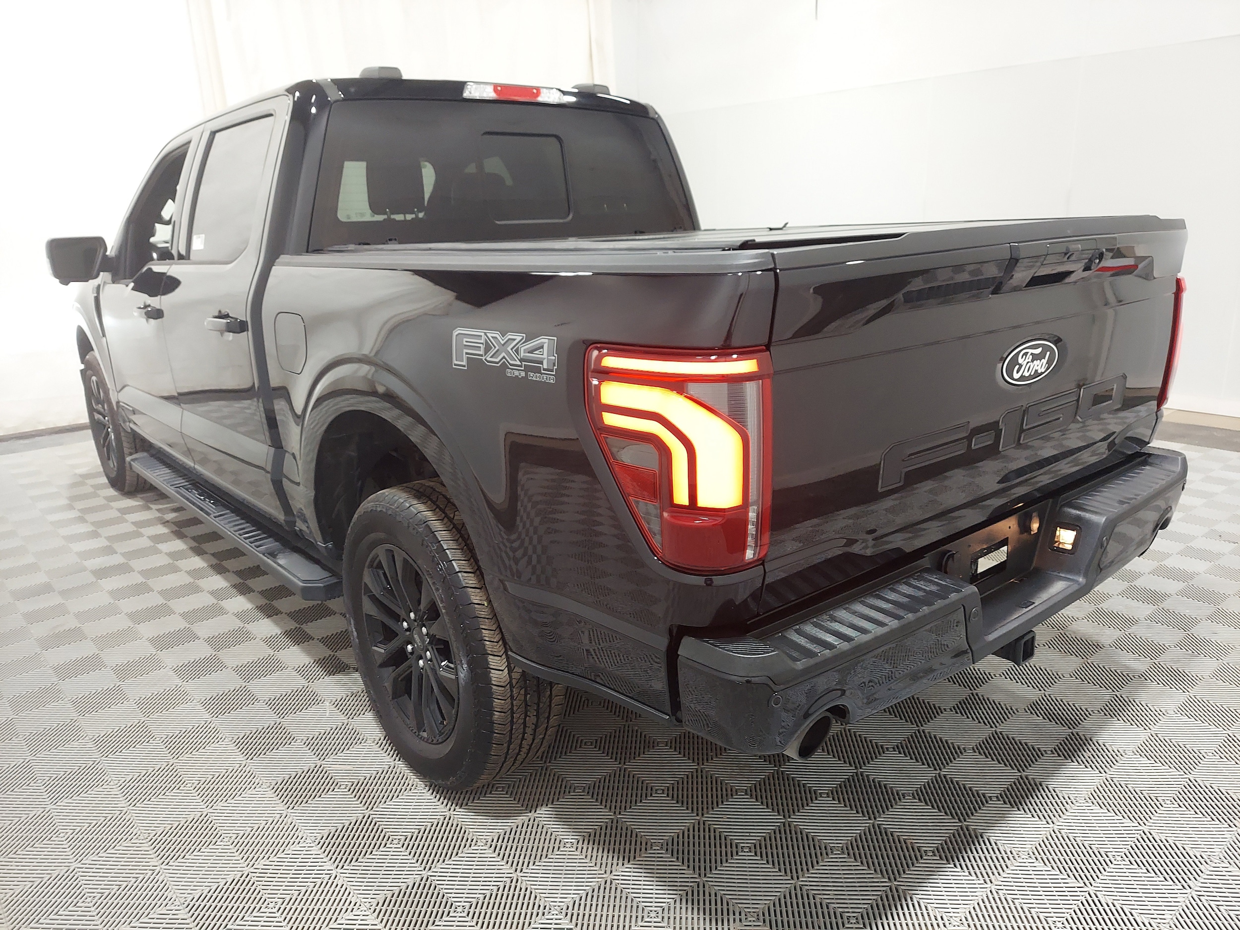 ford f-150 2024 1FTFW5LD4RFA39124 image ford f-150 2024 1FTFW5LD4RFA39124 image