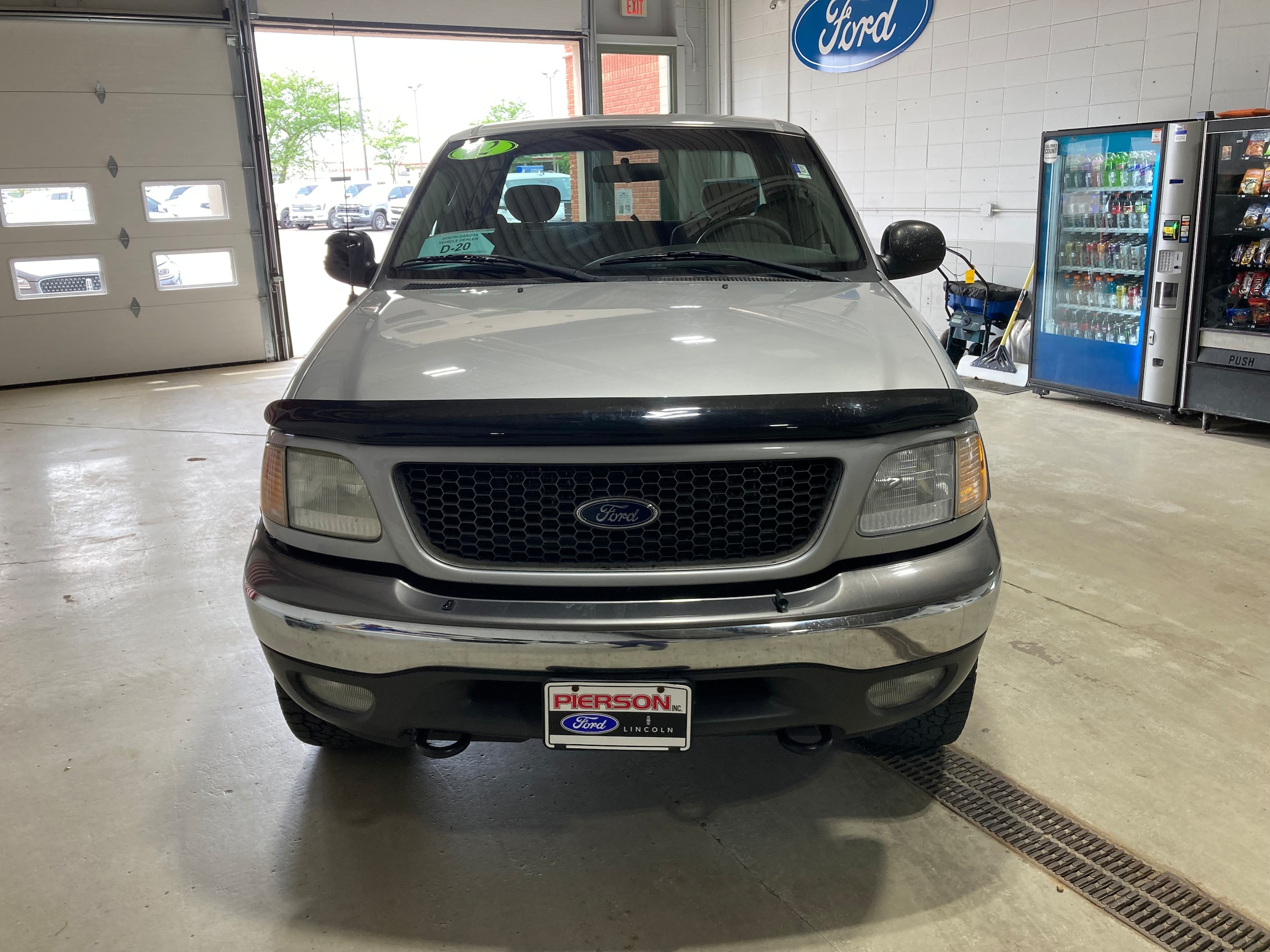 ford f-150 2002 1FTRX18LX2NB71089 image ford f-150 2002 1FTRX18LX2NB71089 image