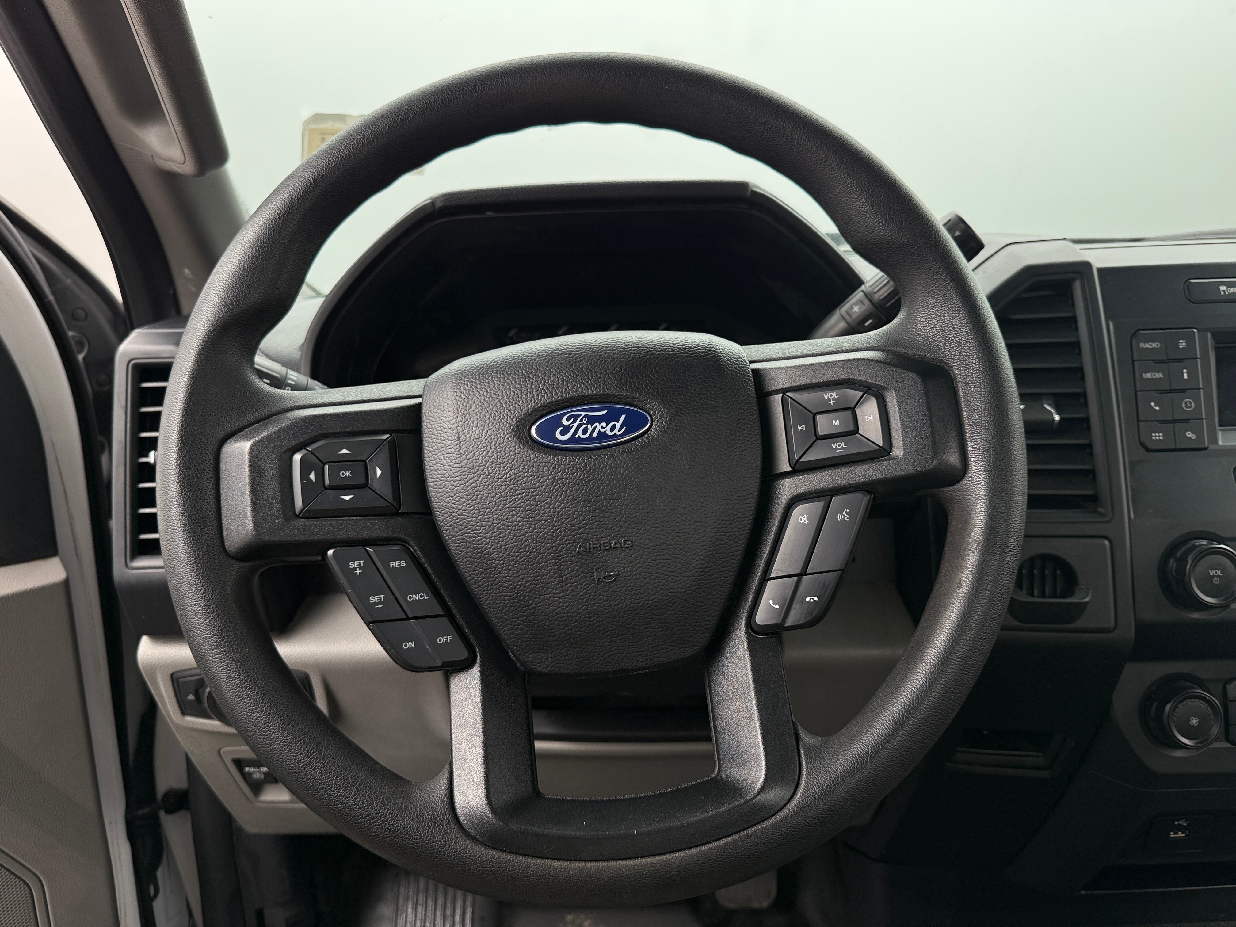 ford f-150 2020 1FTMF1CB3LKD46703 image ford f-150 2020 1FTMF1CB3LKD46703 image